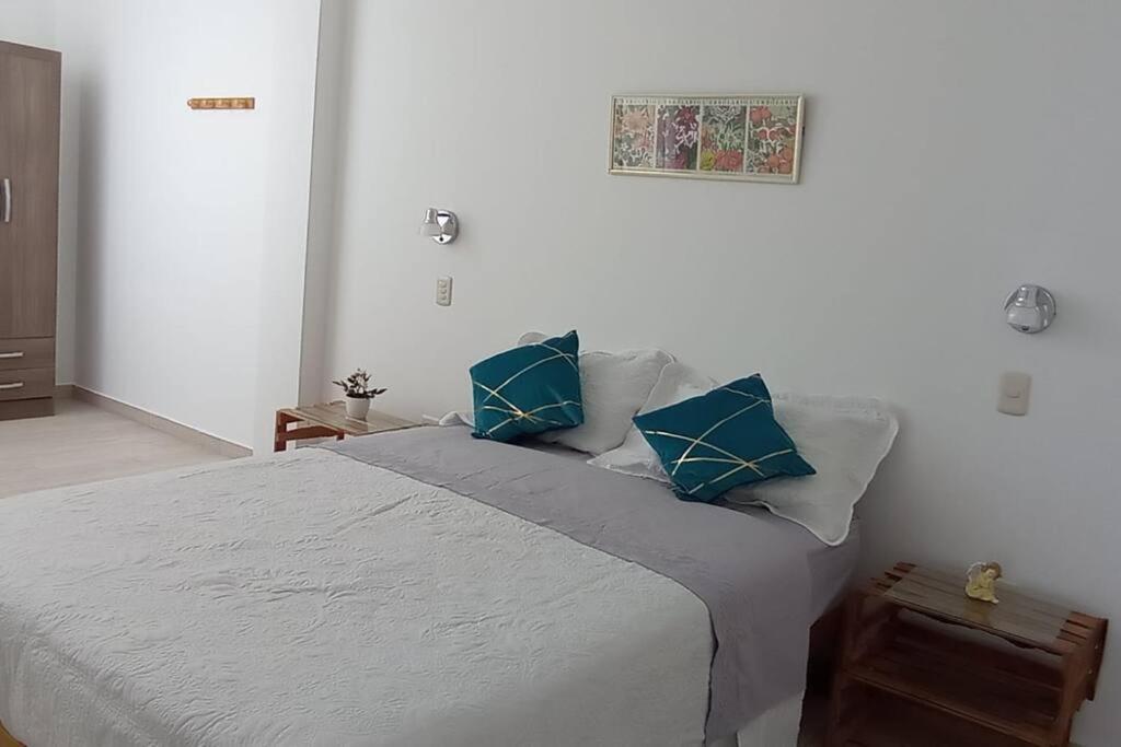 Private Apt, Balcony, Kitchen & Kids Zone, Chicama D'Amore view 5