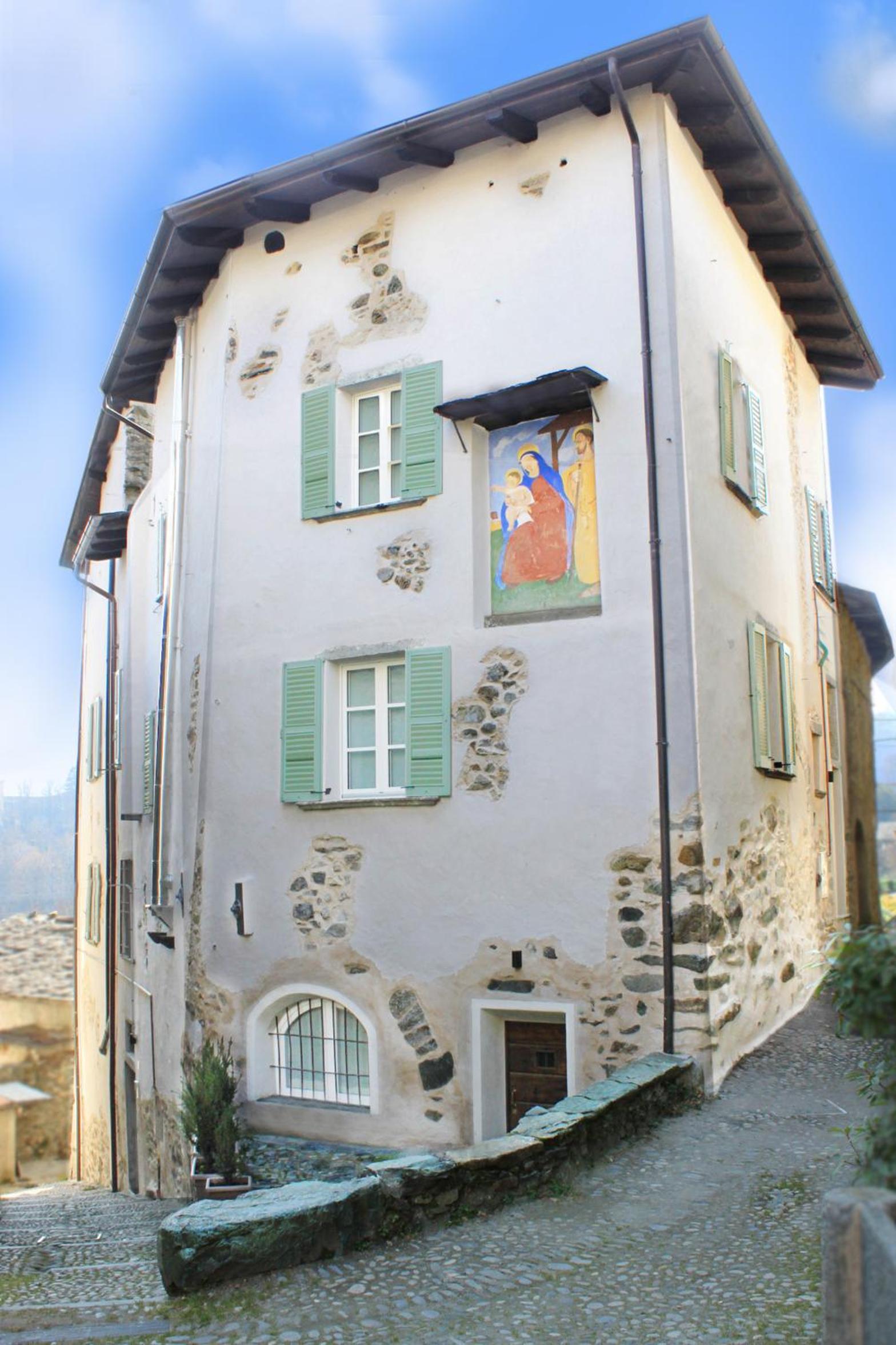 Antica Torre view 2