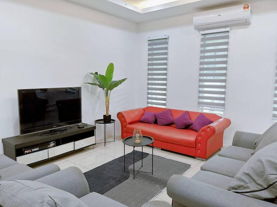 Botani Tmn Cyber Ipoh(24 pax /tv box/mahjong) photo 1