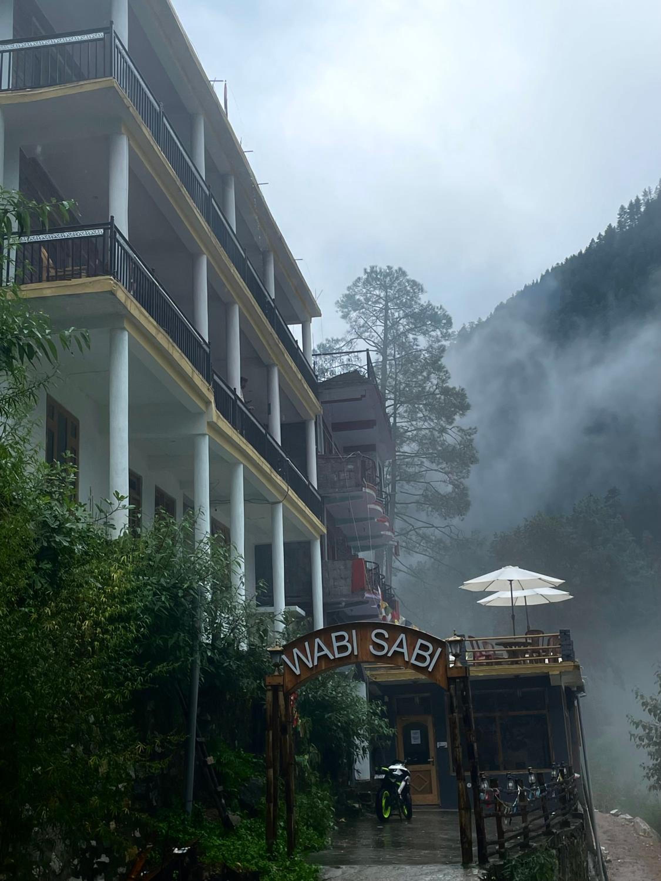 Wabi Sabi Riverside Hostel view 5