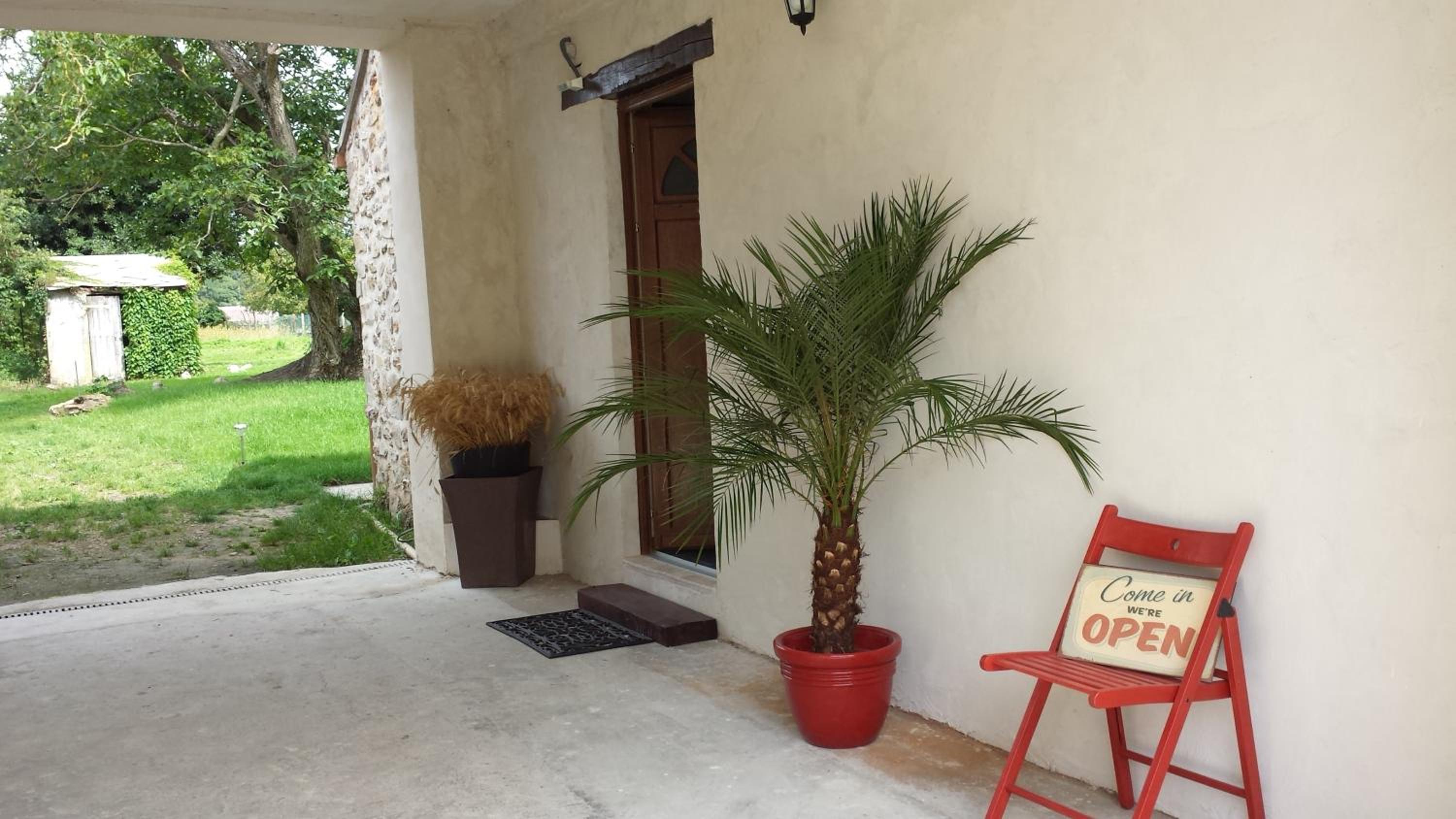 Photo 8
