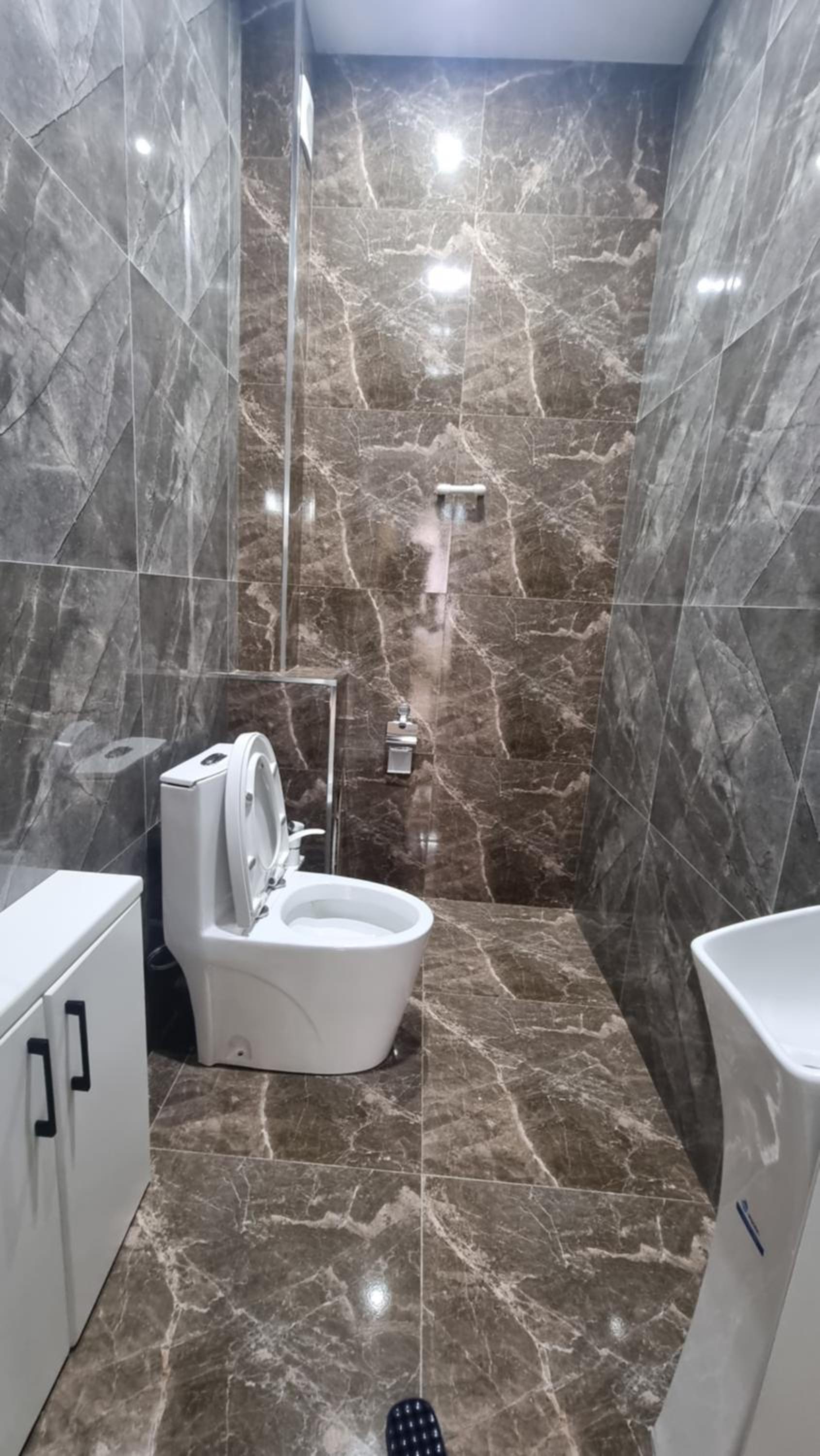 ANDL APARTMENTS