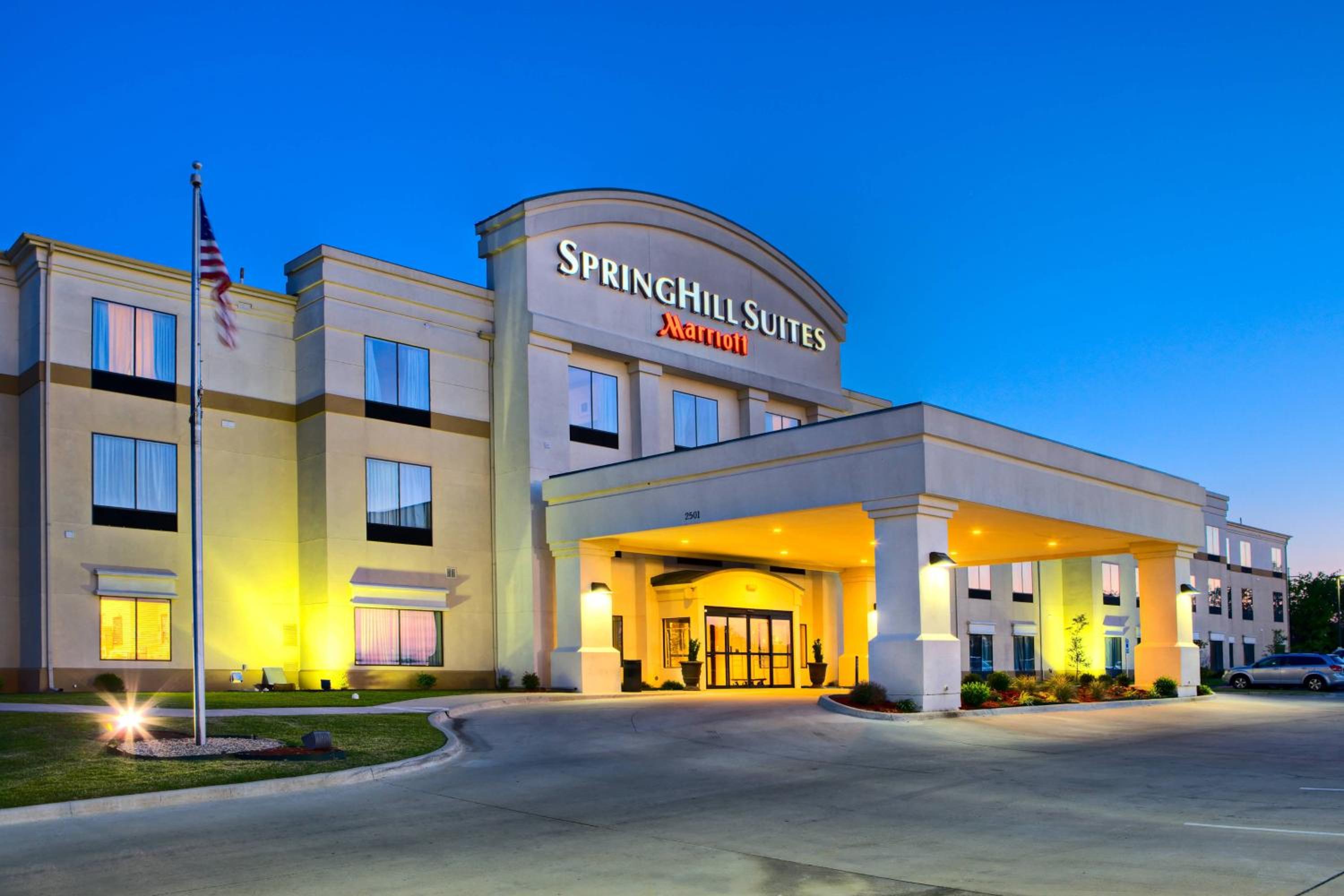 Ardmore Vacations - SpringHill Suites by Marriott Ardmore - Property Image 2