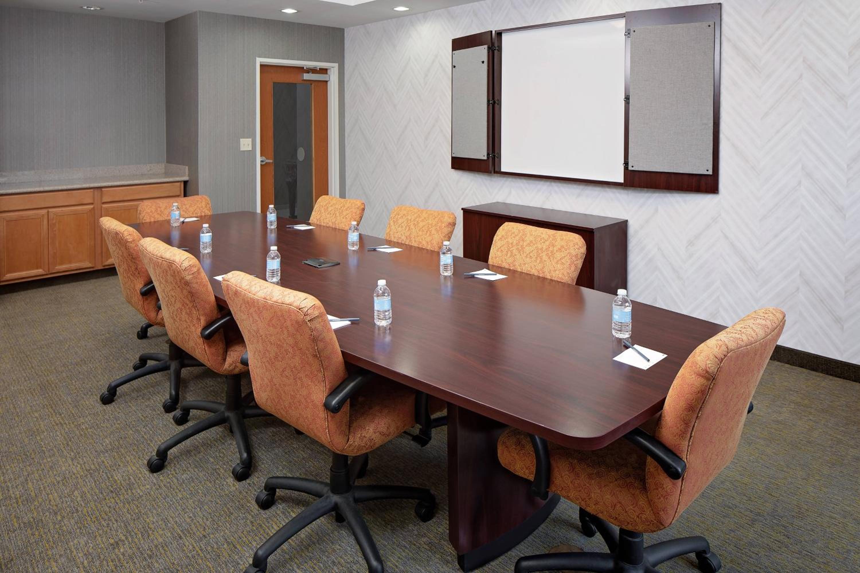 Ardmore Vacations - SpringHill Suites by Marriott Ardmore - Property Image 2