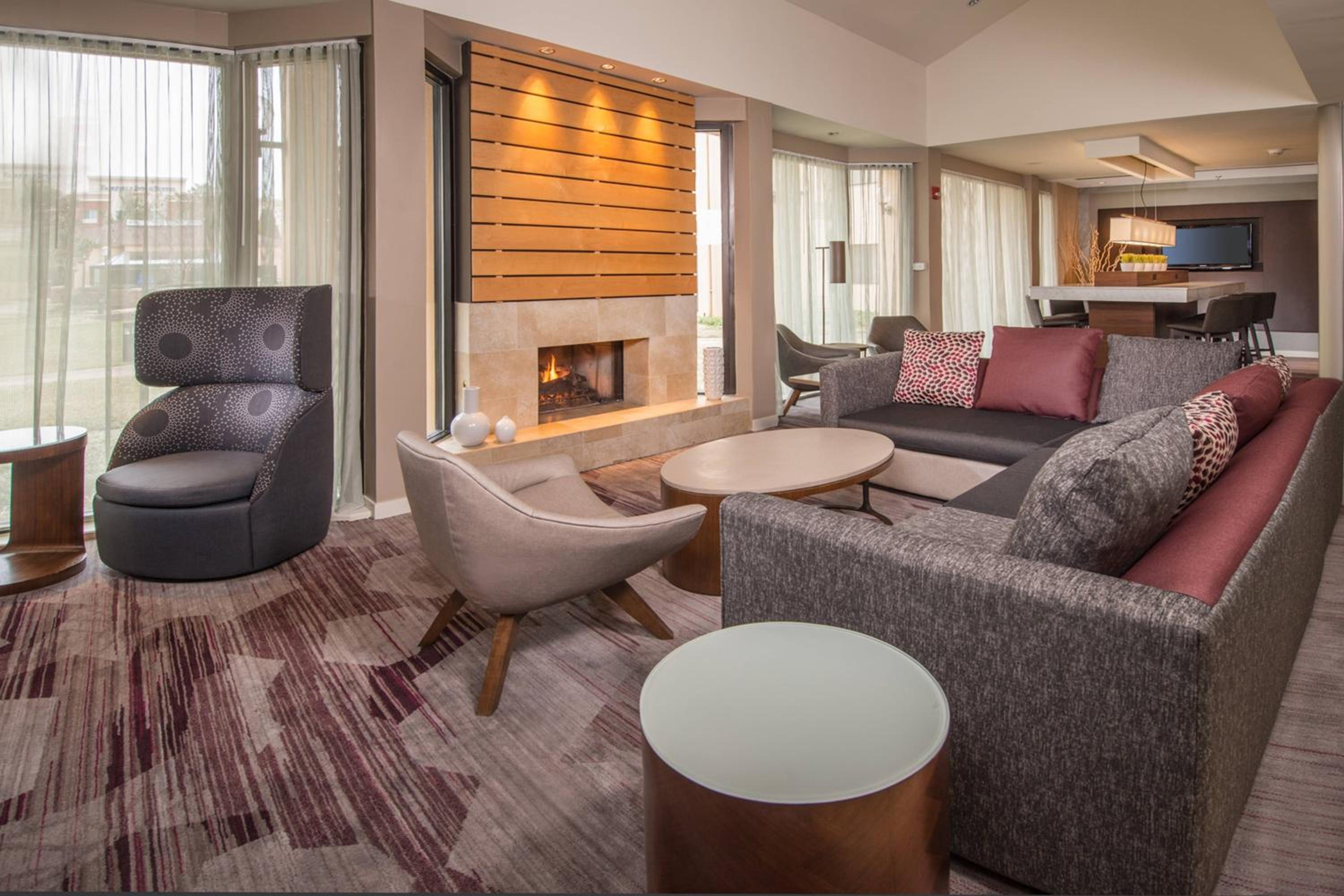 Baltimore Vacations - Courtyard By Marriott Baltimore BWI Airport - Property Image 1