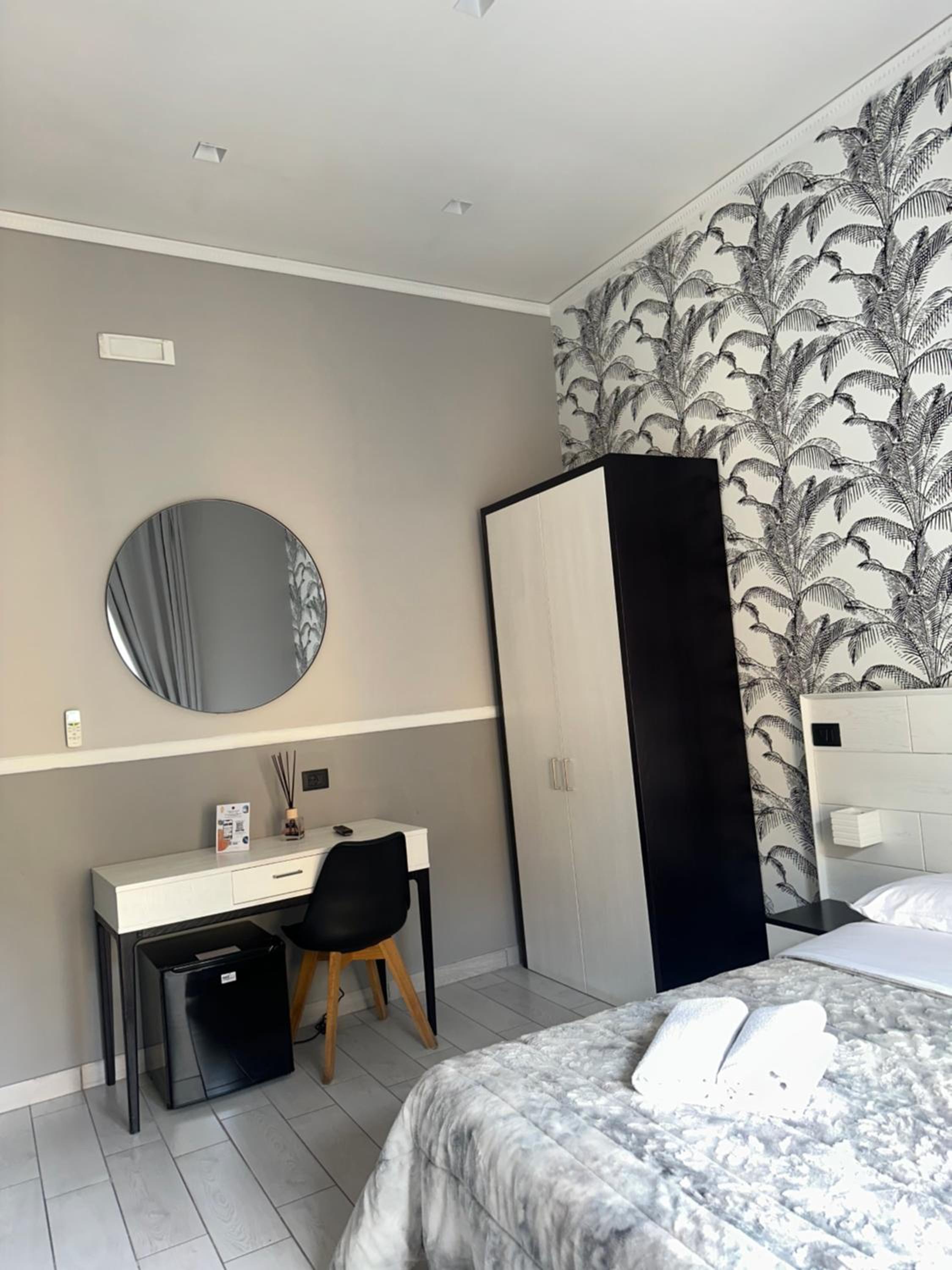 Parthenope Rooms