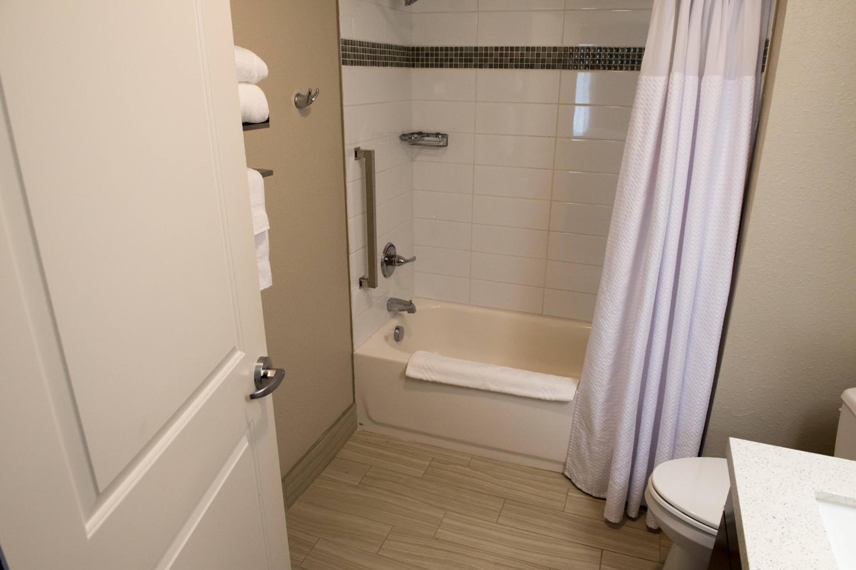 Battle Creek Vacations - TownePlace Suites by Marriott Battle Creek - Property Image 1