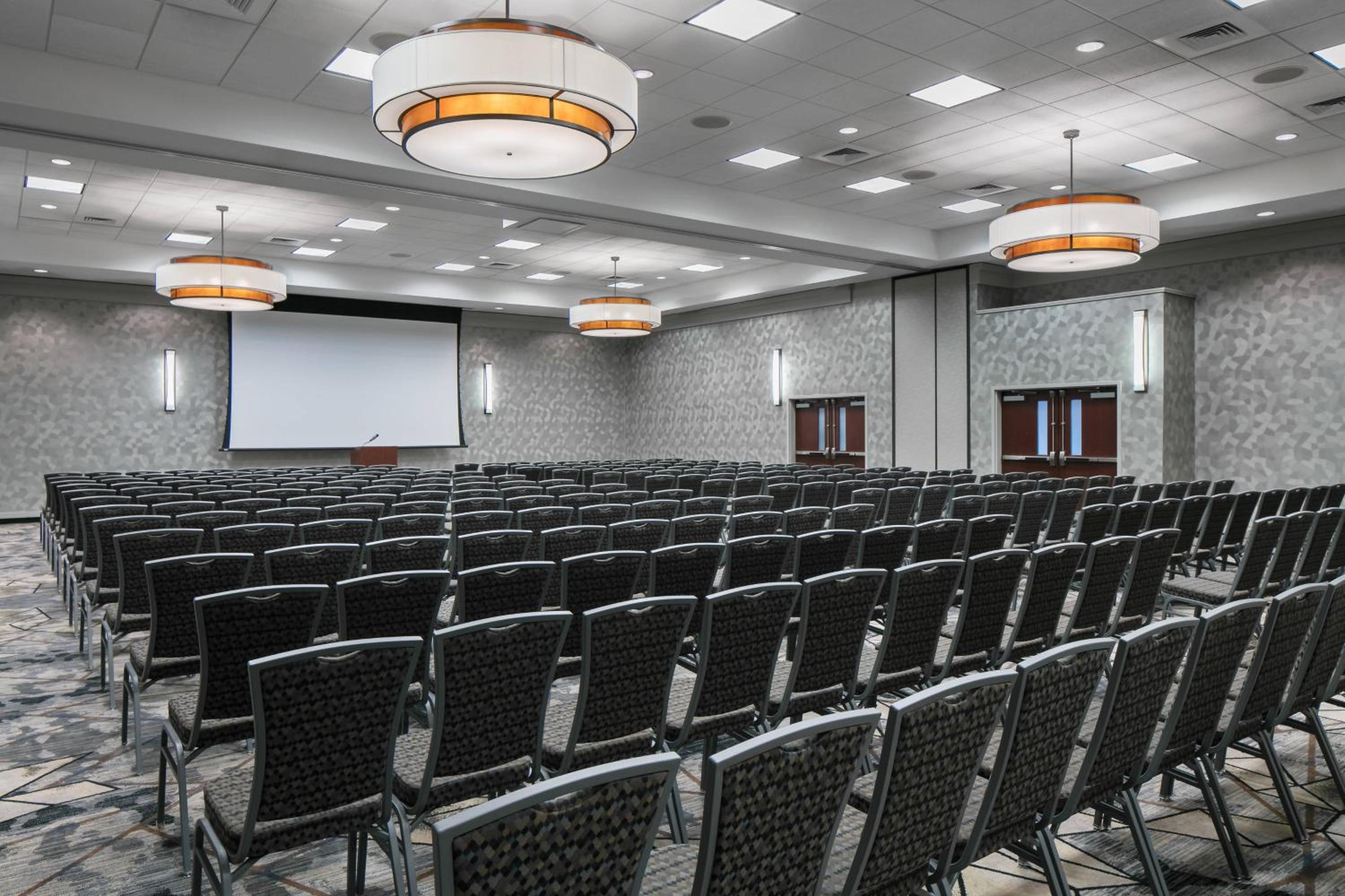 Courtyard Des Moines Ankeny