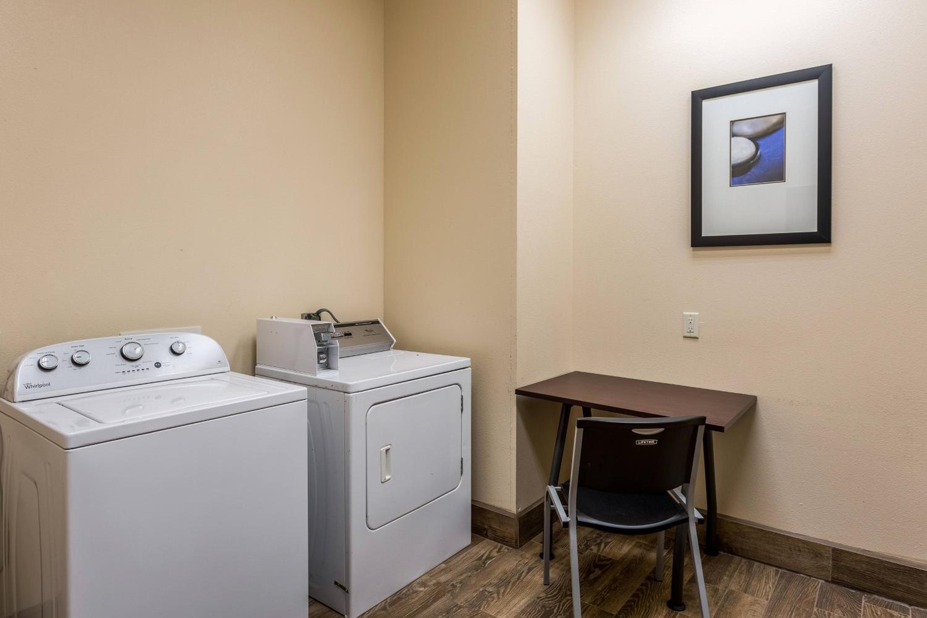 Alamogordo Vacations - Fairfield Inn  Suites by Marriott Alamogordo - Property Image 6
