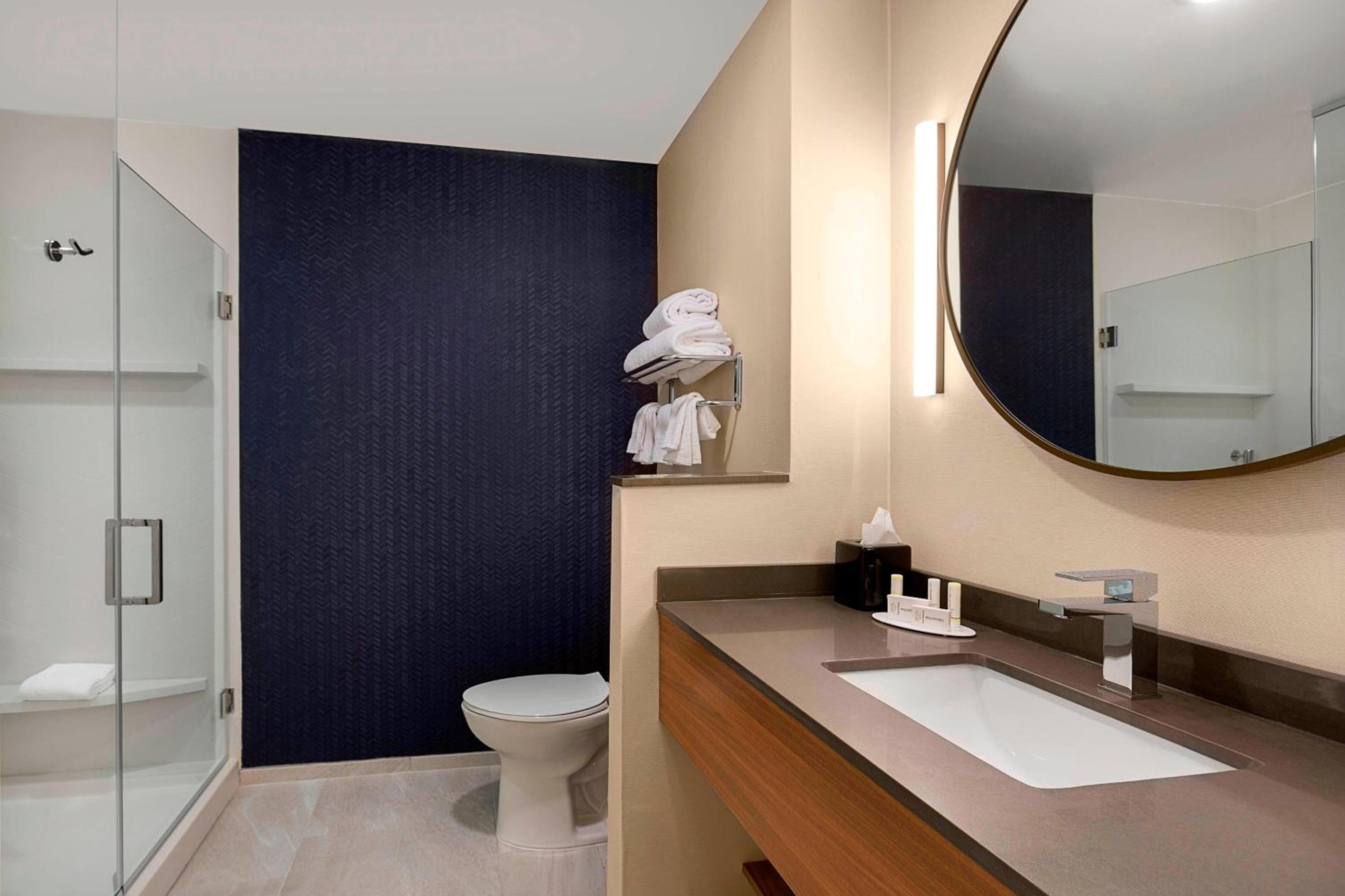Fairfield Inn  Suites by Marriott Shelby - Property Image 3