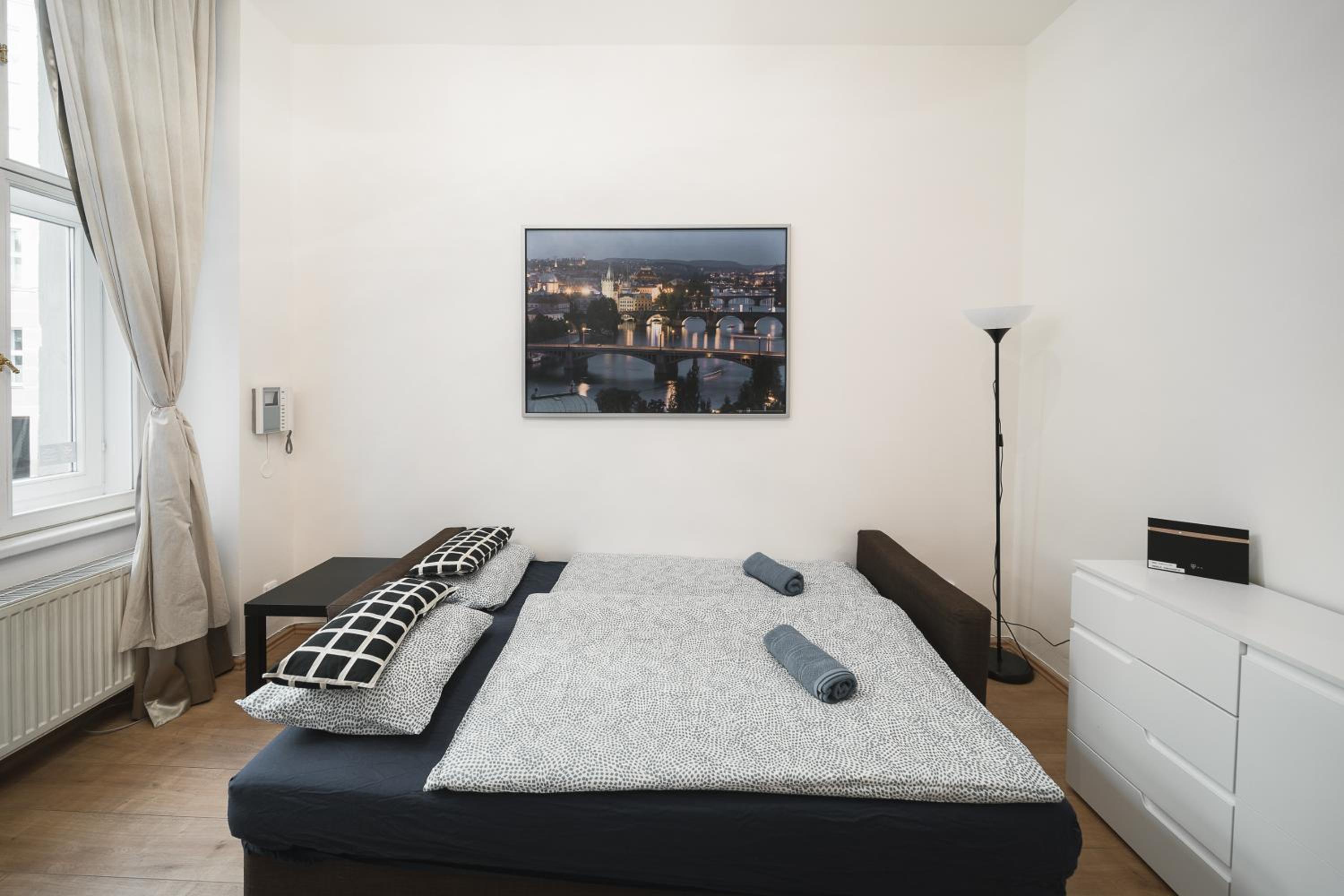 Josefov Riverside Apartment
