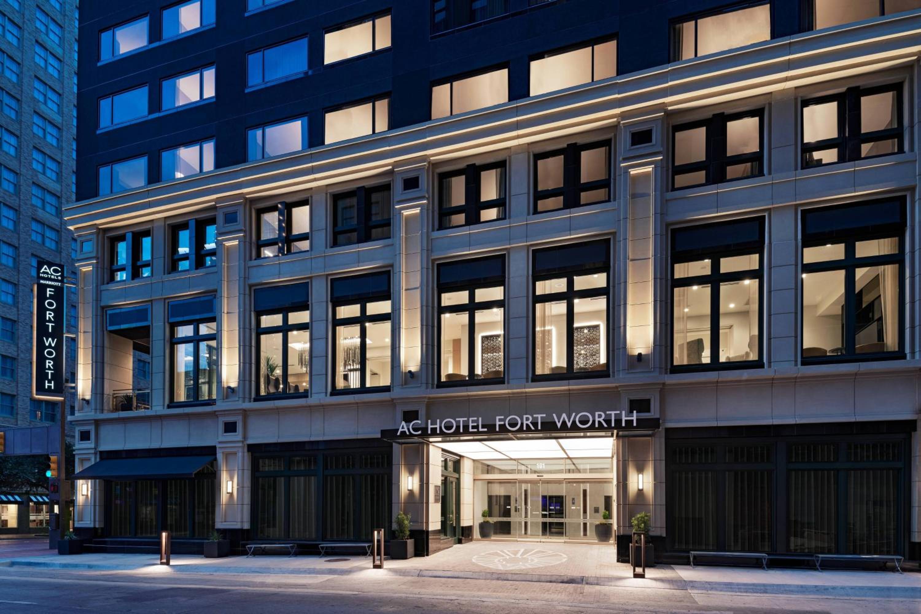 Hotel AC Hotel by Marriott Fort Worth Downtown - Image 1