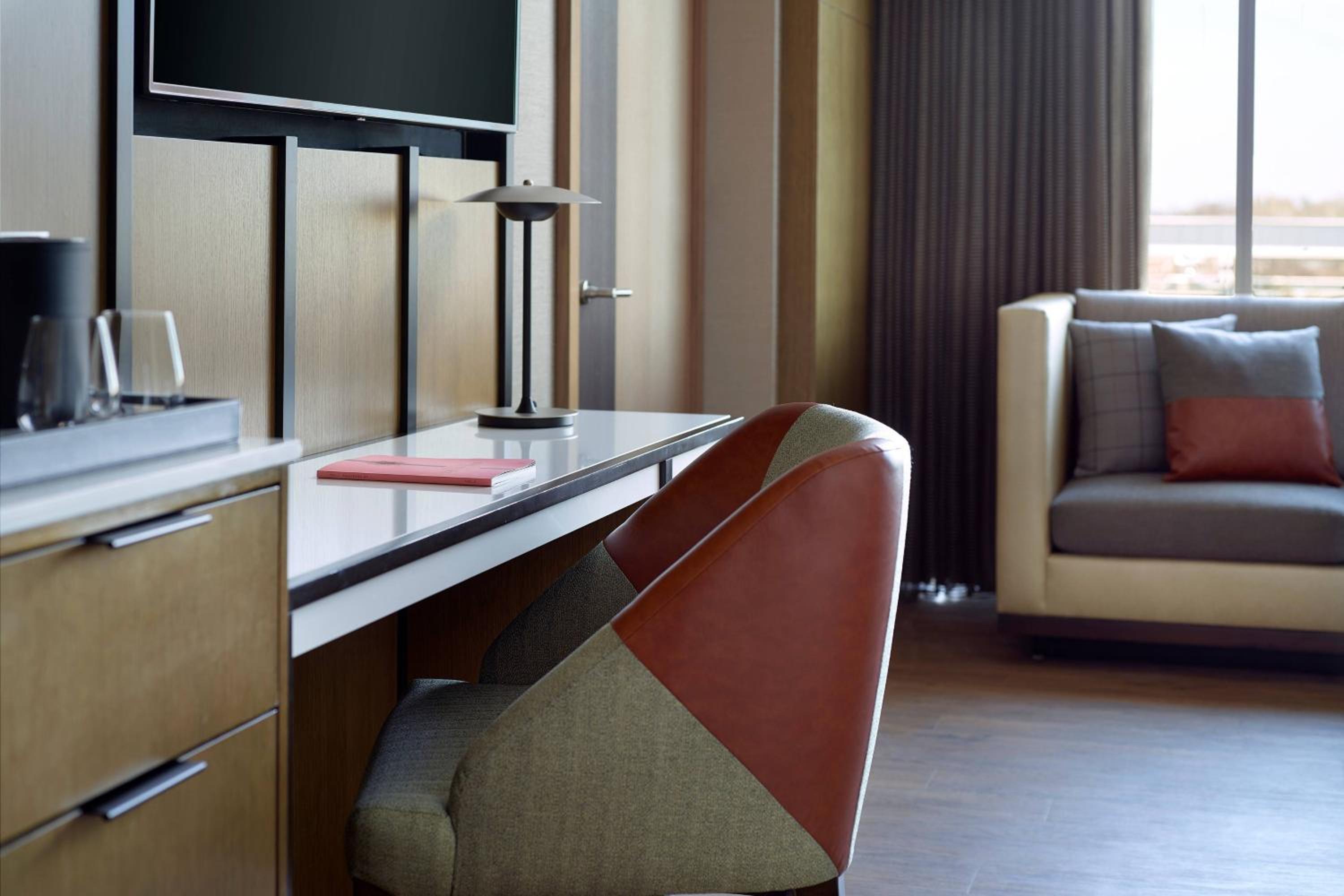 Lexington Vacations - Lexington Marriott City Center - Property Image 33