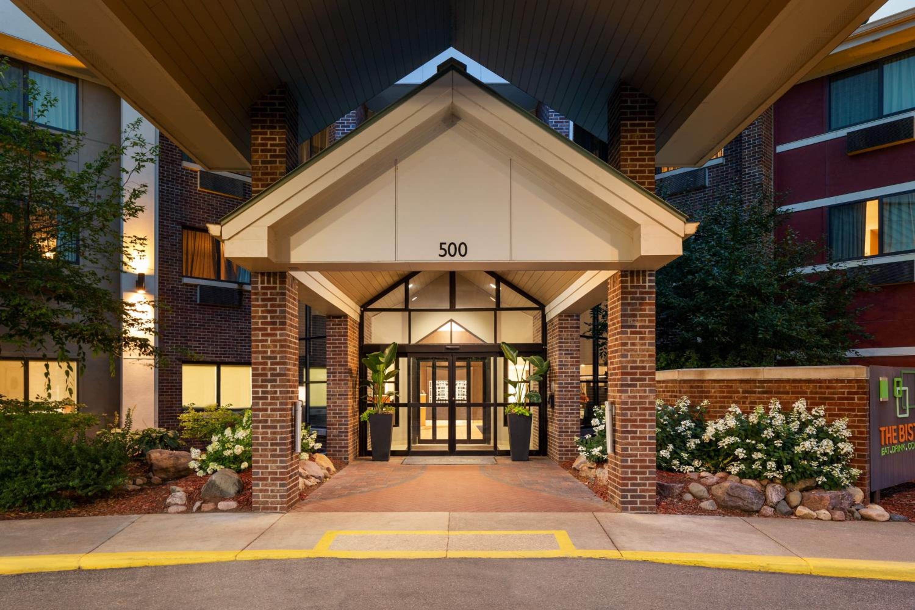 Courtyard La Crosse Downtown/Mississippi Riverfront