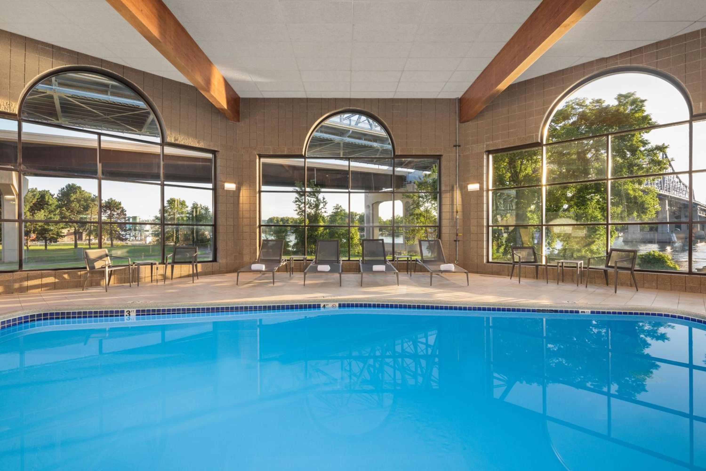 Courtyard La Crosse Downtown/Mississippi Riverfront