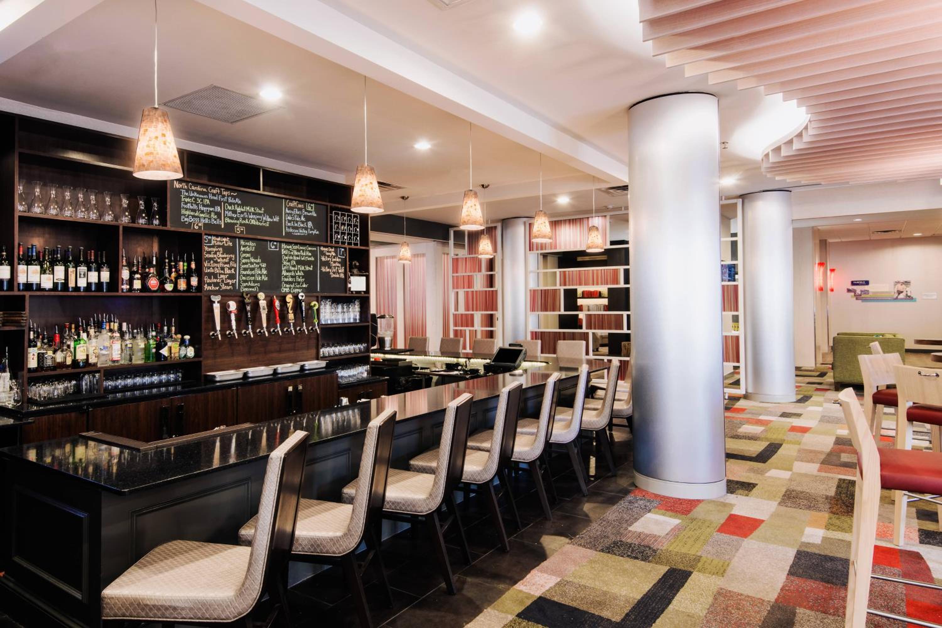 Charlotte Vacations - Fairfield Inn  Suites by Marriott Charlotte Uptown - Property Image 1