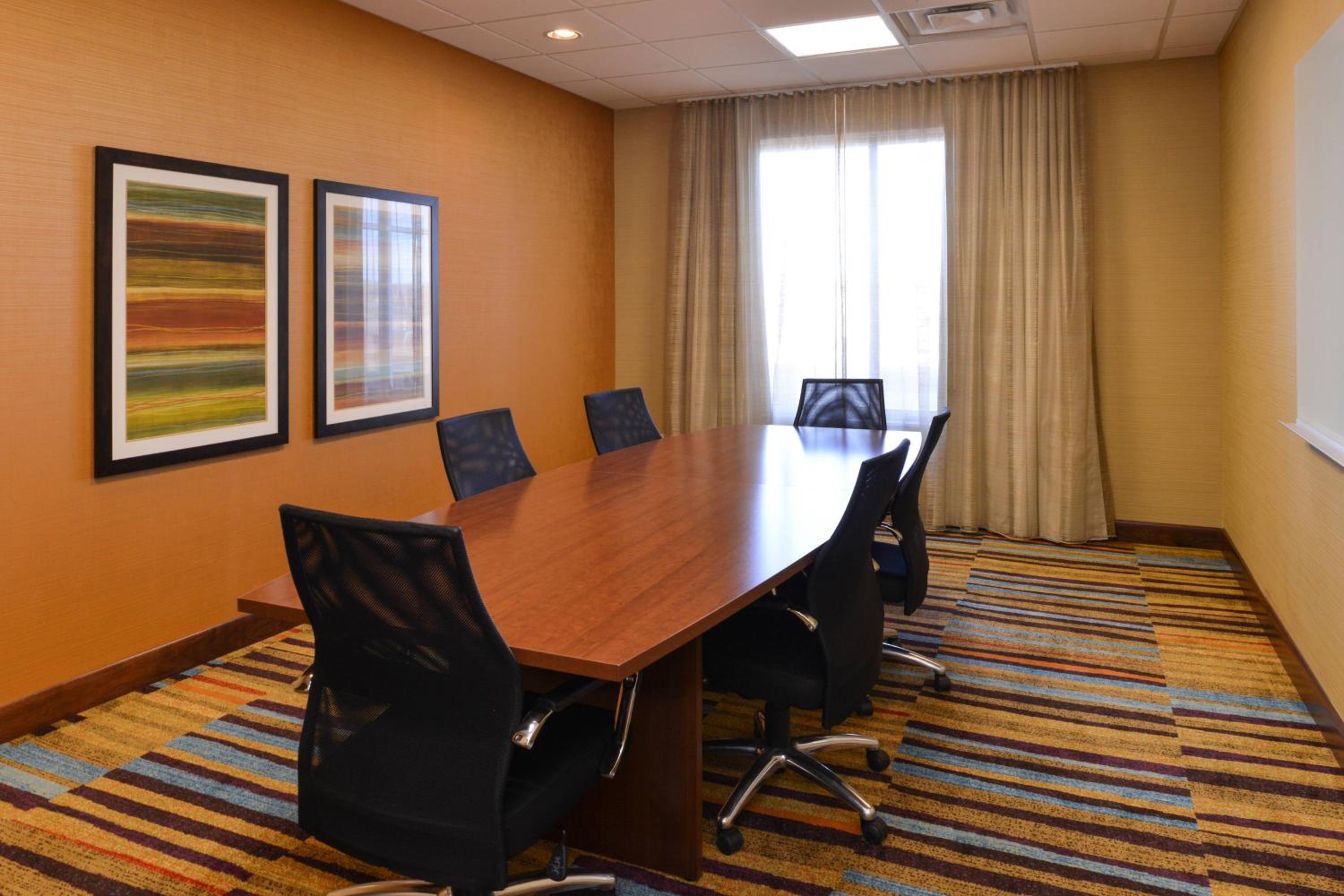 Gallup Vacations - Fairfield Inn  Suites by Marriott Gallup - Property Image 5