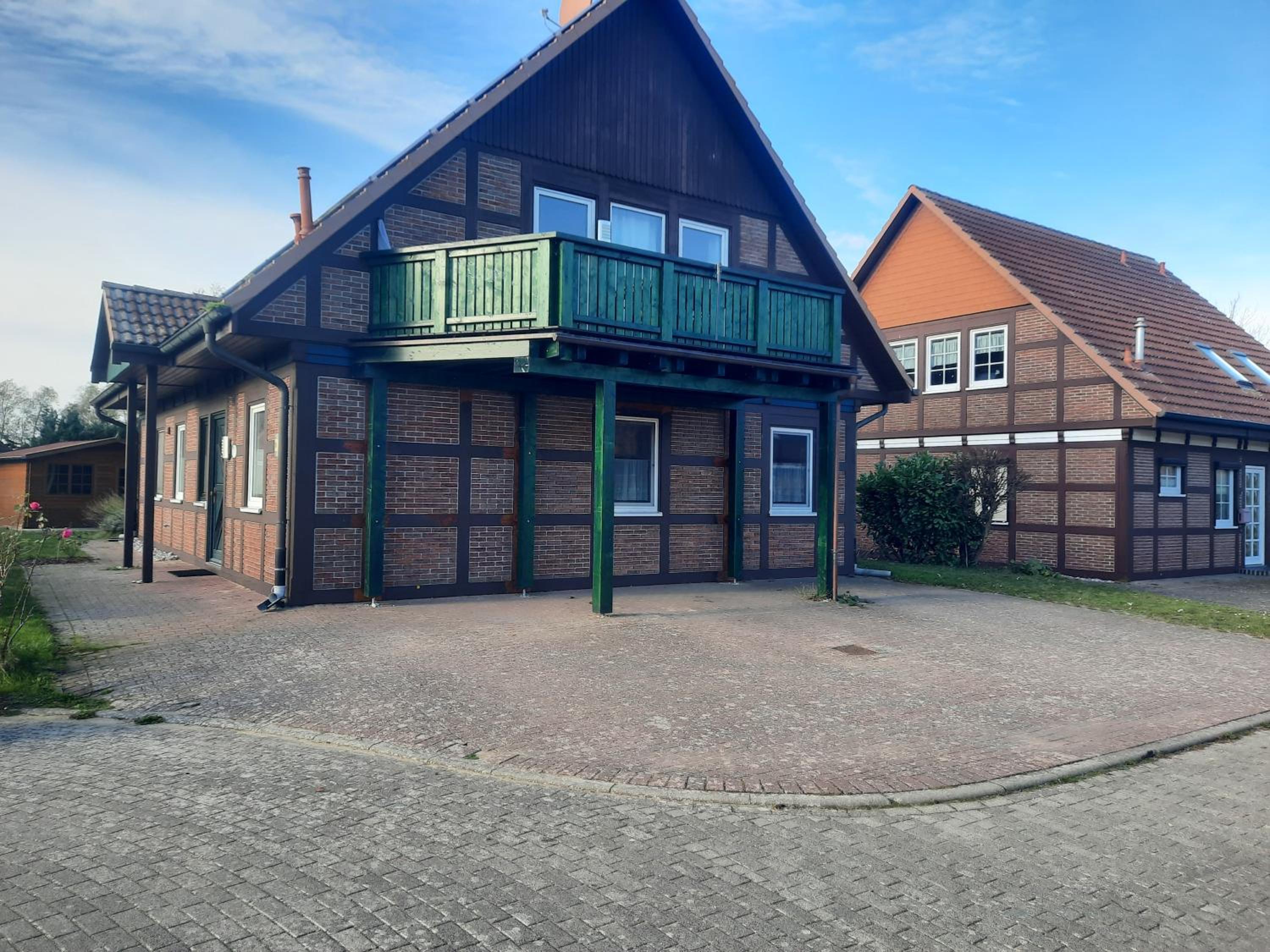Ferienhaus Sasse Ferienwohnungen mit Garten & Grill