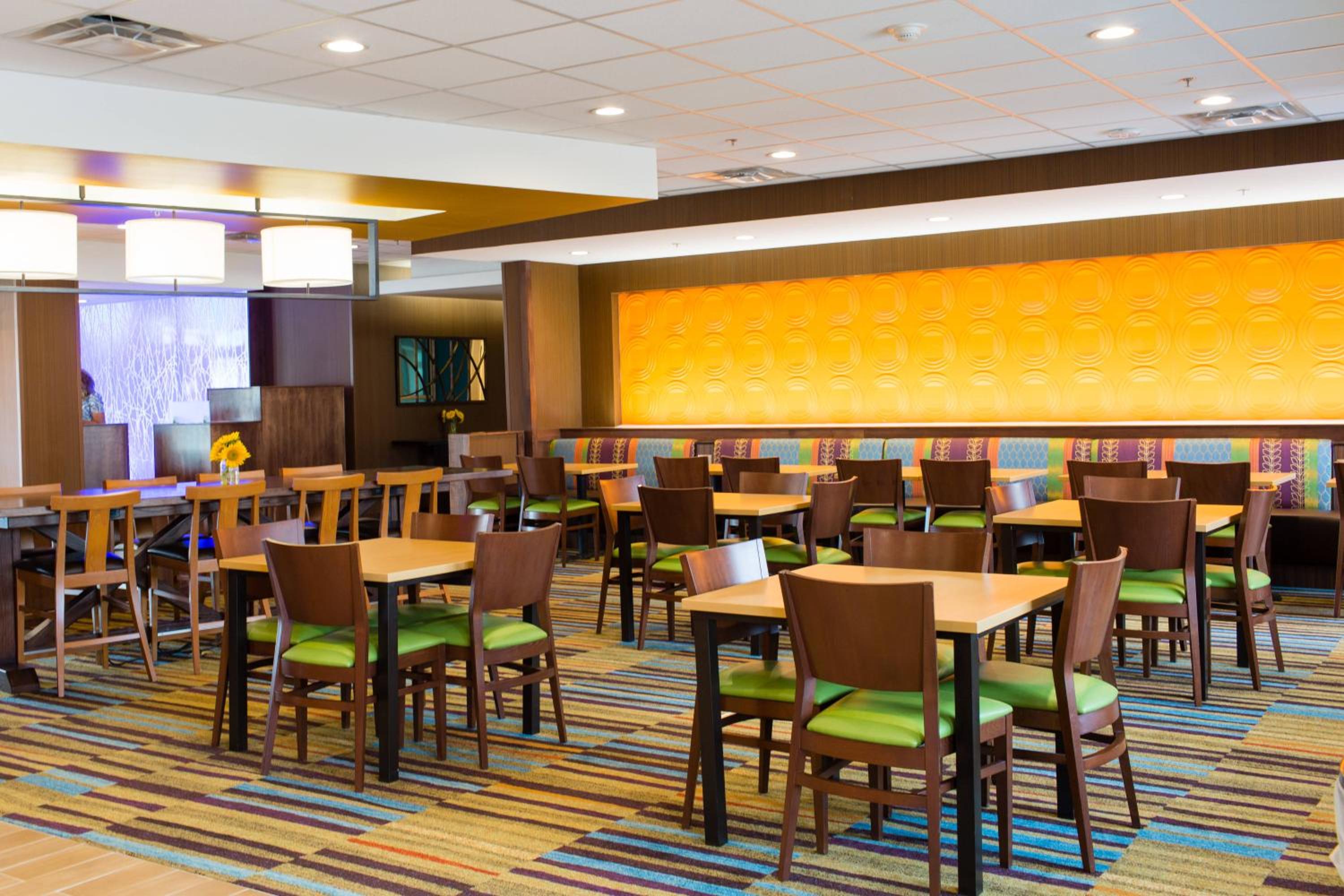 Sheridan Vacations - Fairfield Inn  Suites by Marriott Sheridan - Property Image 8