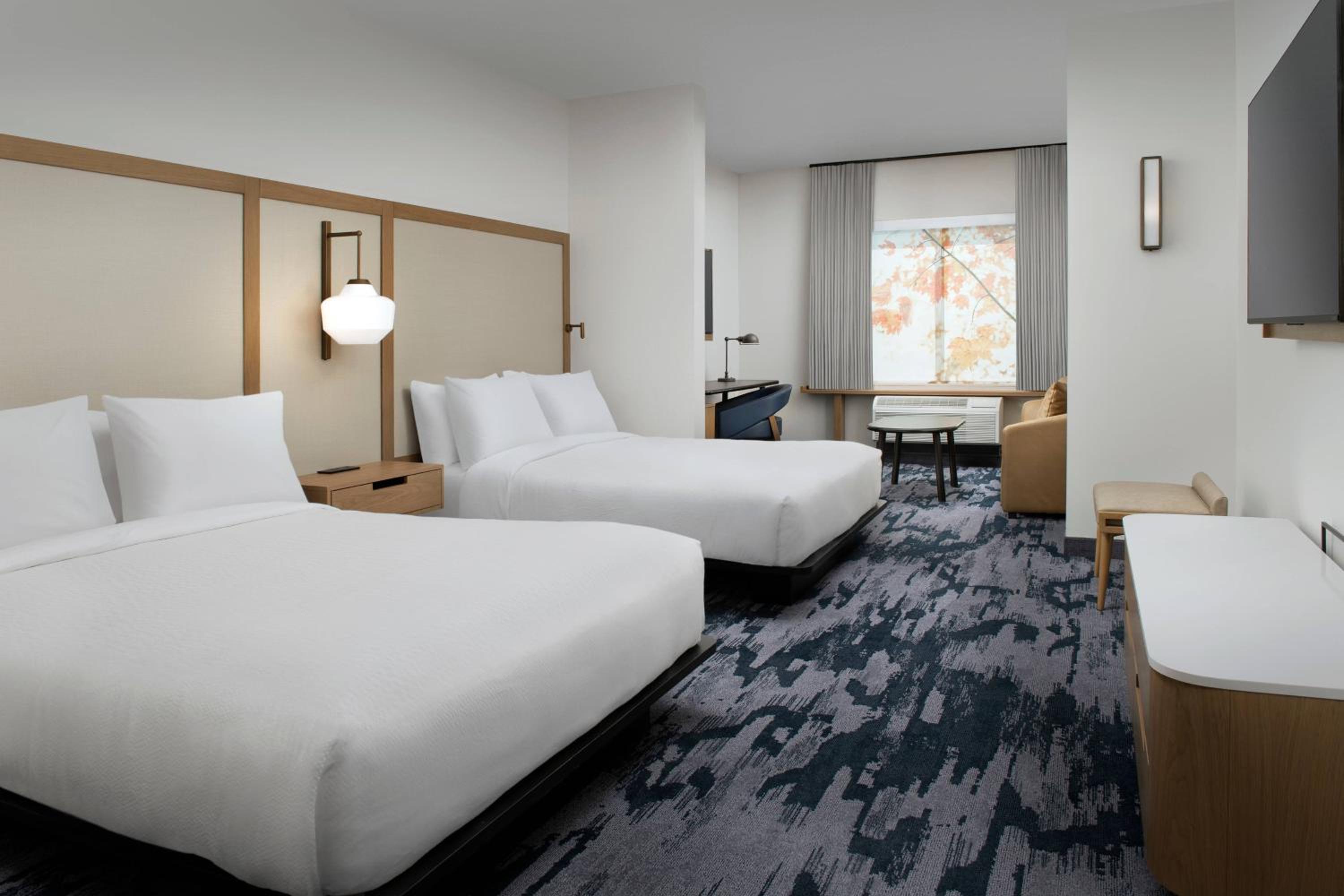 Rohnert Park Vacations - Fairfield Inn  Suites by Marriott Santa Rosa Rohnert Park - Property Image 3