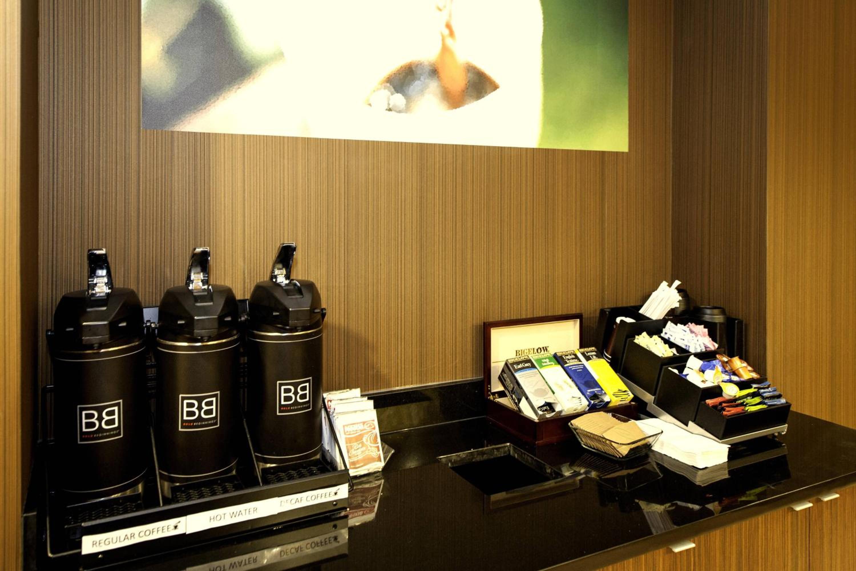 Meridian Vacations - Fairfield Inn  Suites by Marriott Meridian - Property Image 9