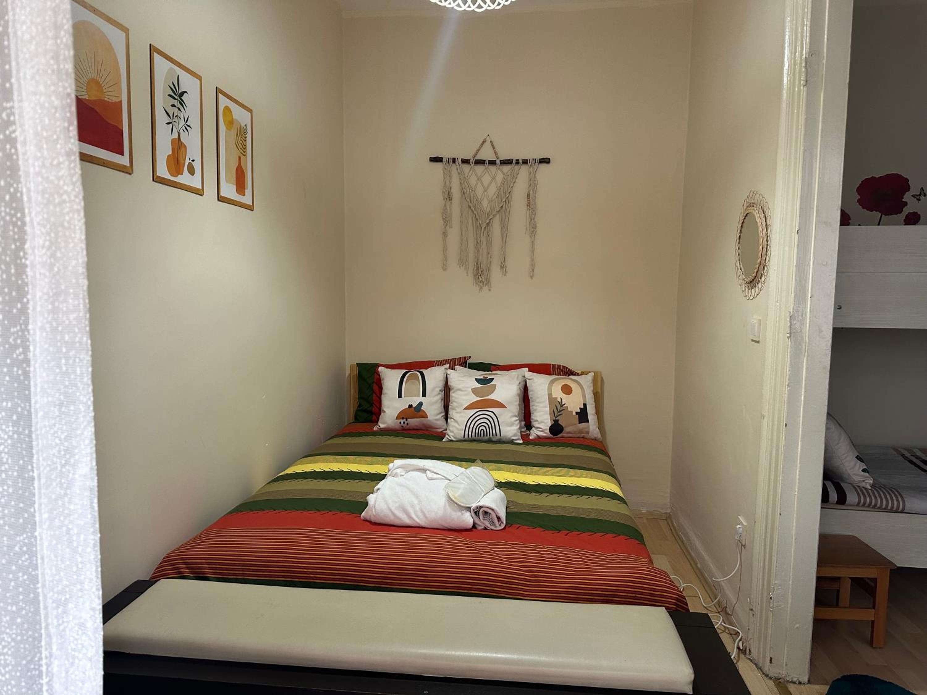 Nelly Guesthouse