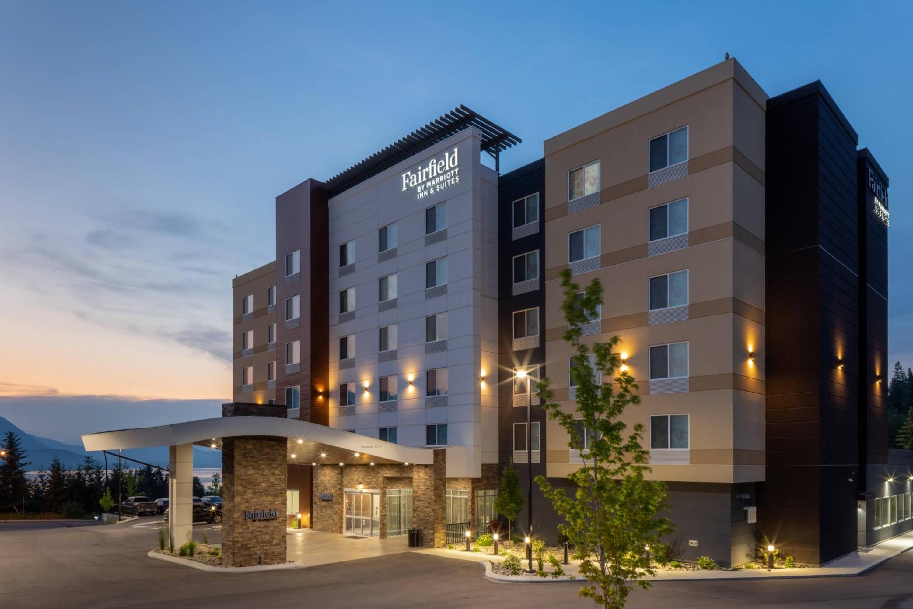 Hotel Fairfield Inn & Suites by Marriott Salmon Arm