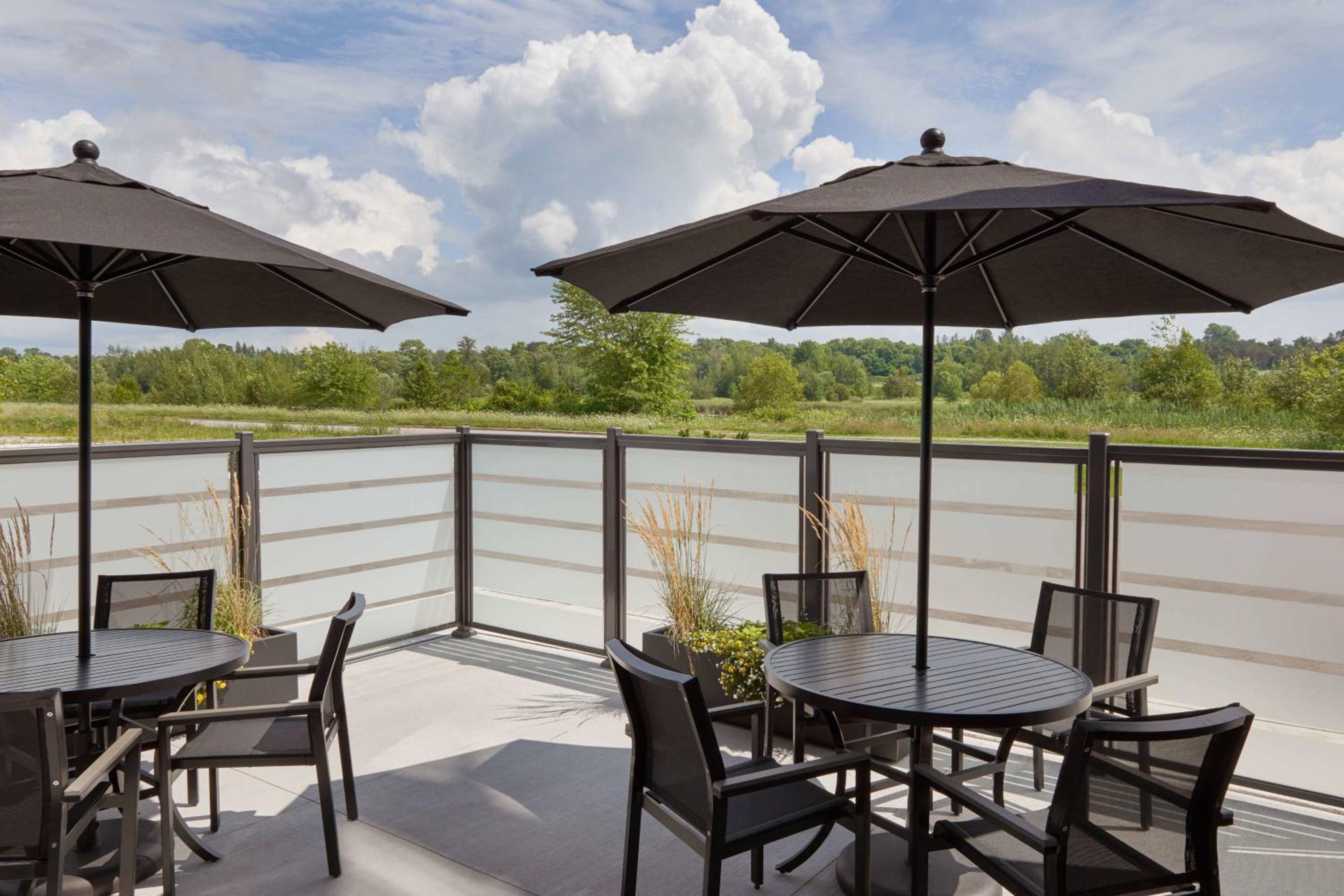 Orillia Vacations - Fairfield by Marriott Inn  Suites Orillia - Property Image 7