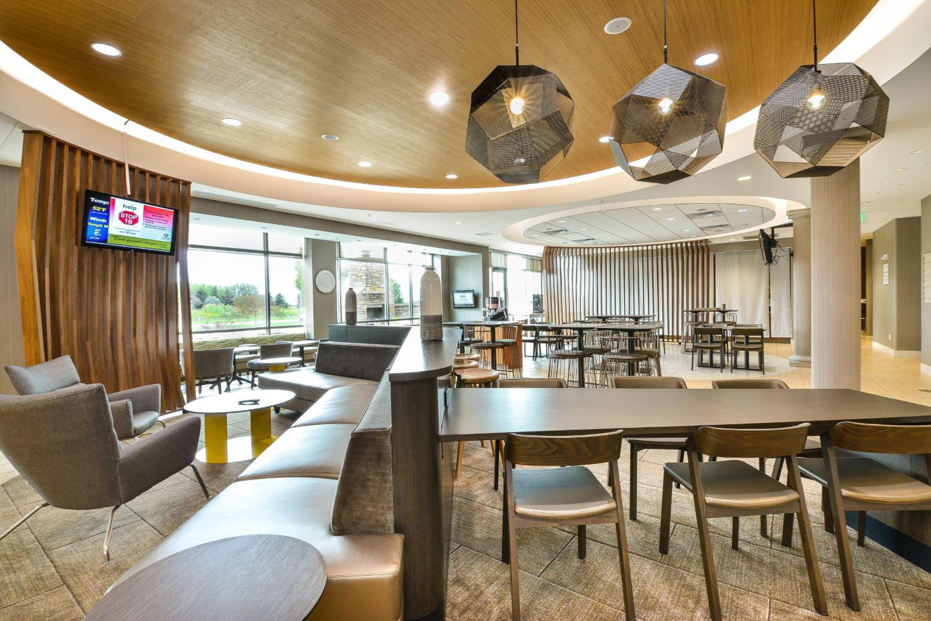 Grand Forks Vacations - SpringHill Suites by Marriott Grand Forks - Property Image 1
