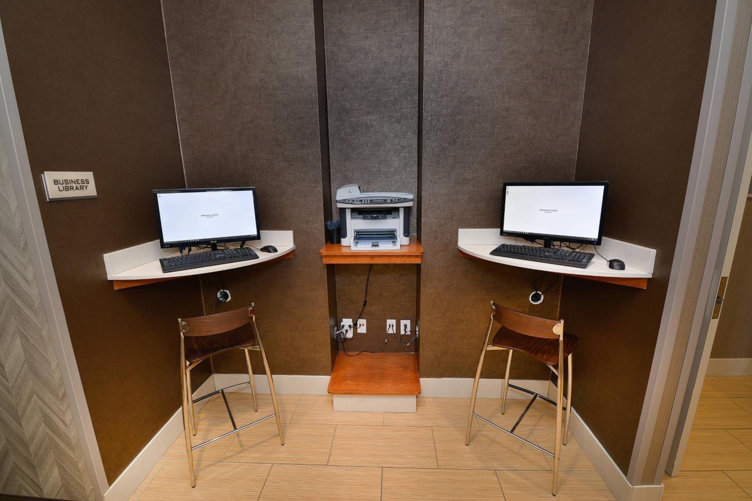 Grand Forks Vacations - SpringHill Suites by Marriott Grand Forks - Property Image 11