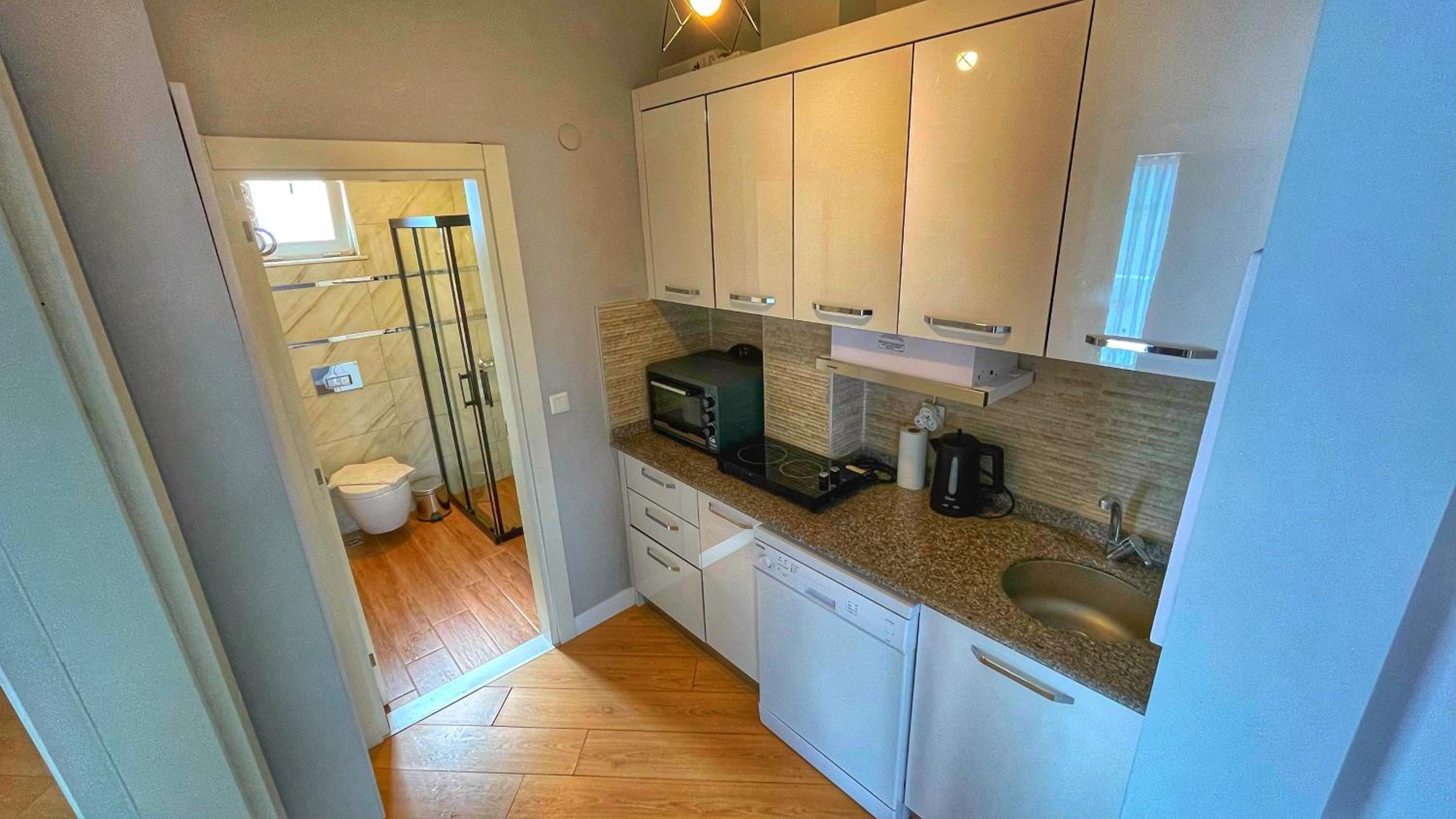 Sun Suites - Image 28