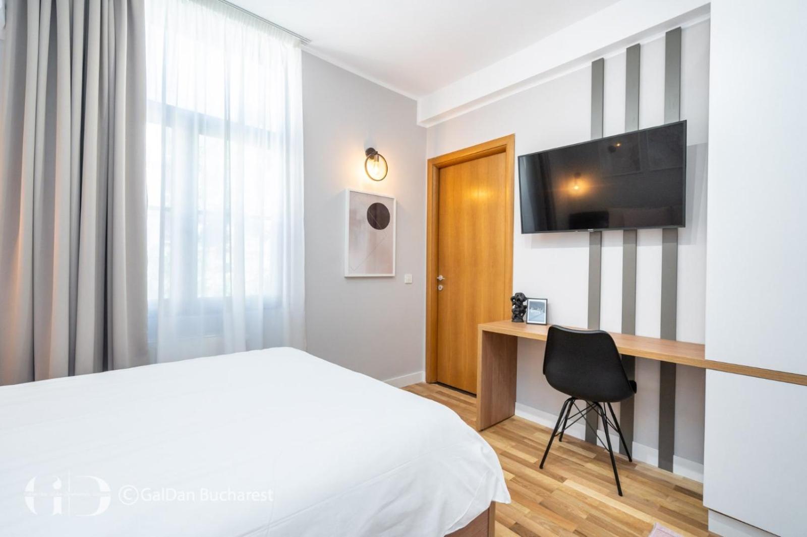 Old Town Bucharest, Lovely 2 Bedrooms Apartment