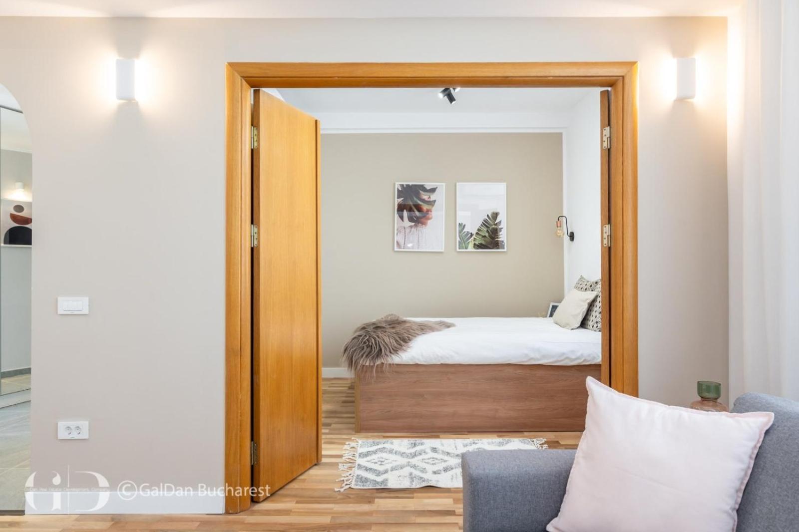 Old Town Bucharest, Lovely 2 Bedrooms Apartment