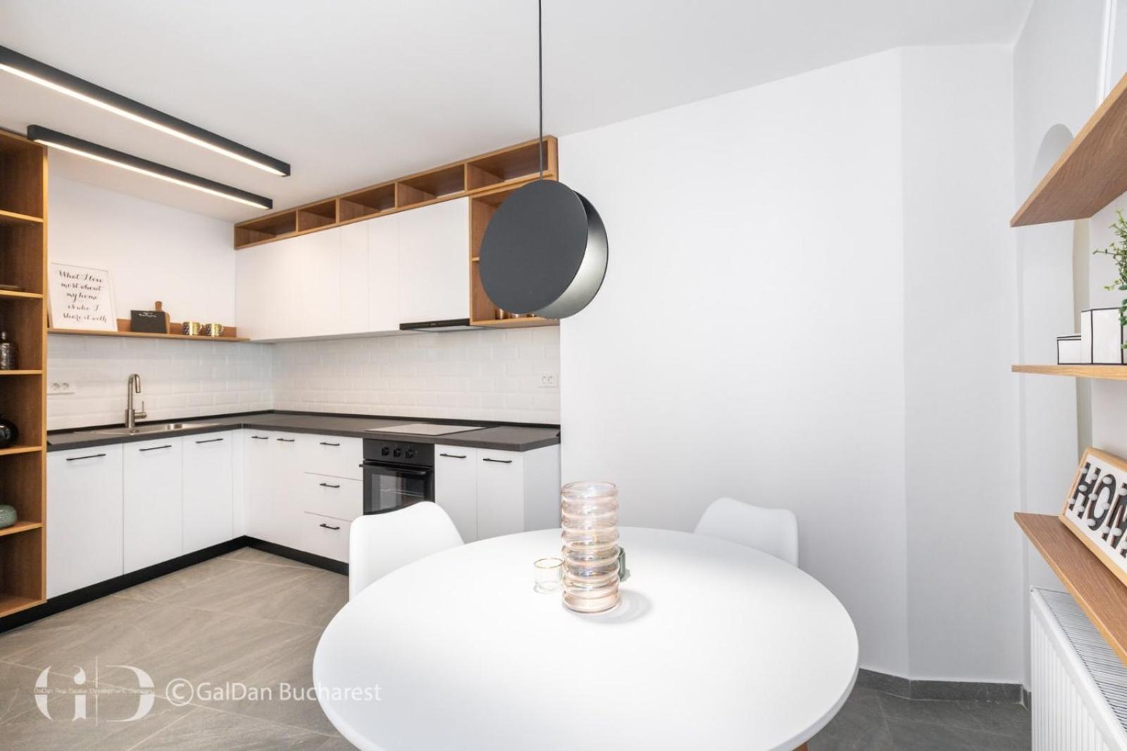 Old Town Bucharest, Lovely 2 Bedrooms Apartment