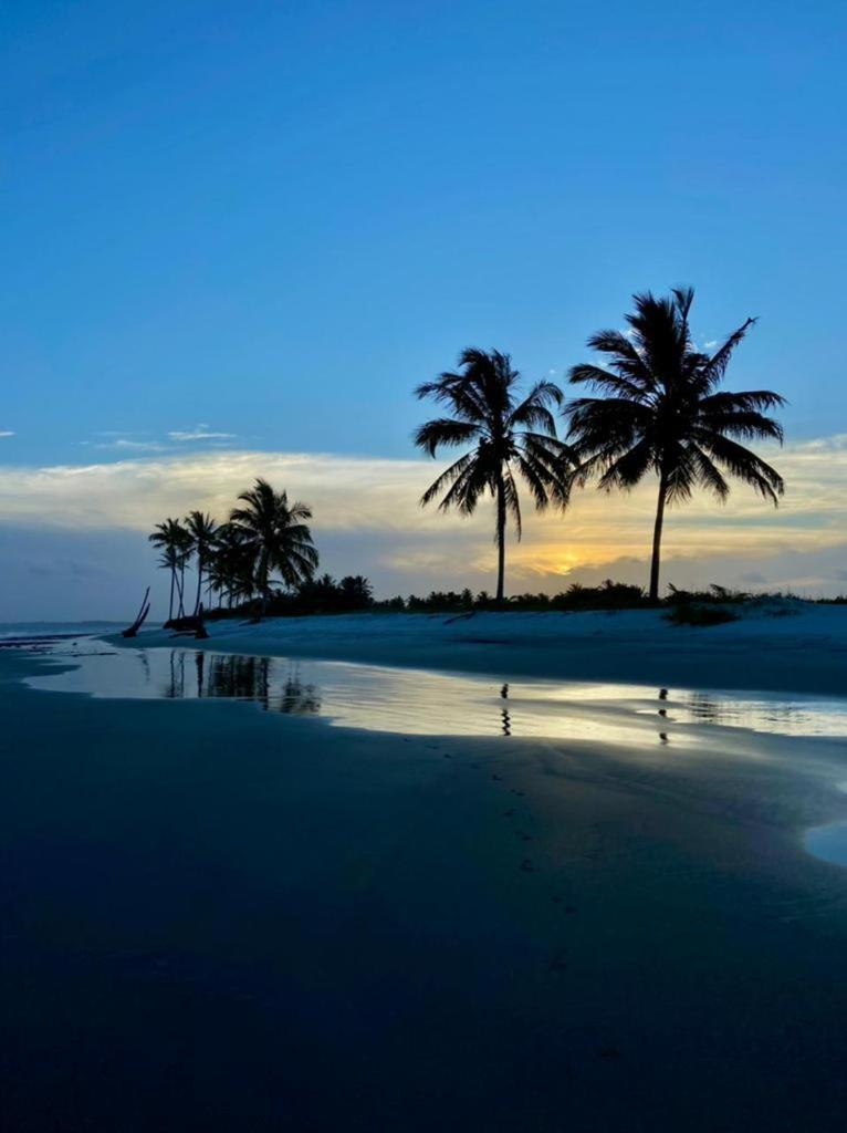 Casa Jasmim Villa Oberoi pé na areia alto luxo