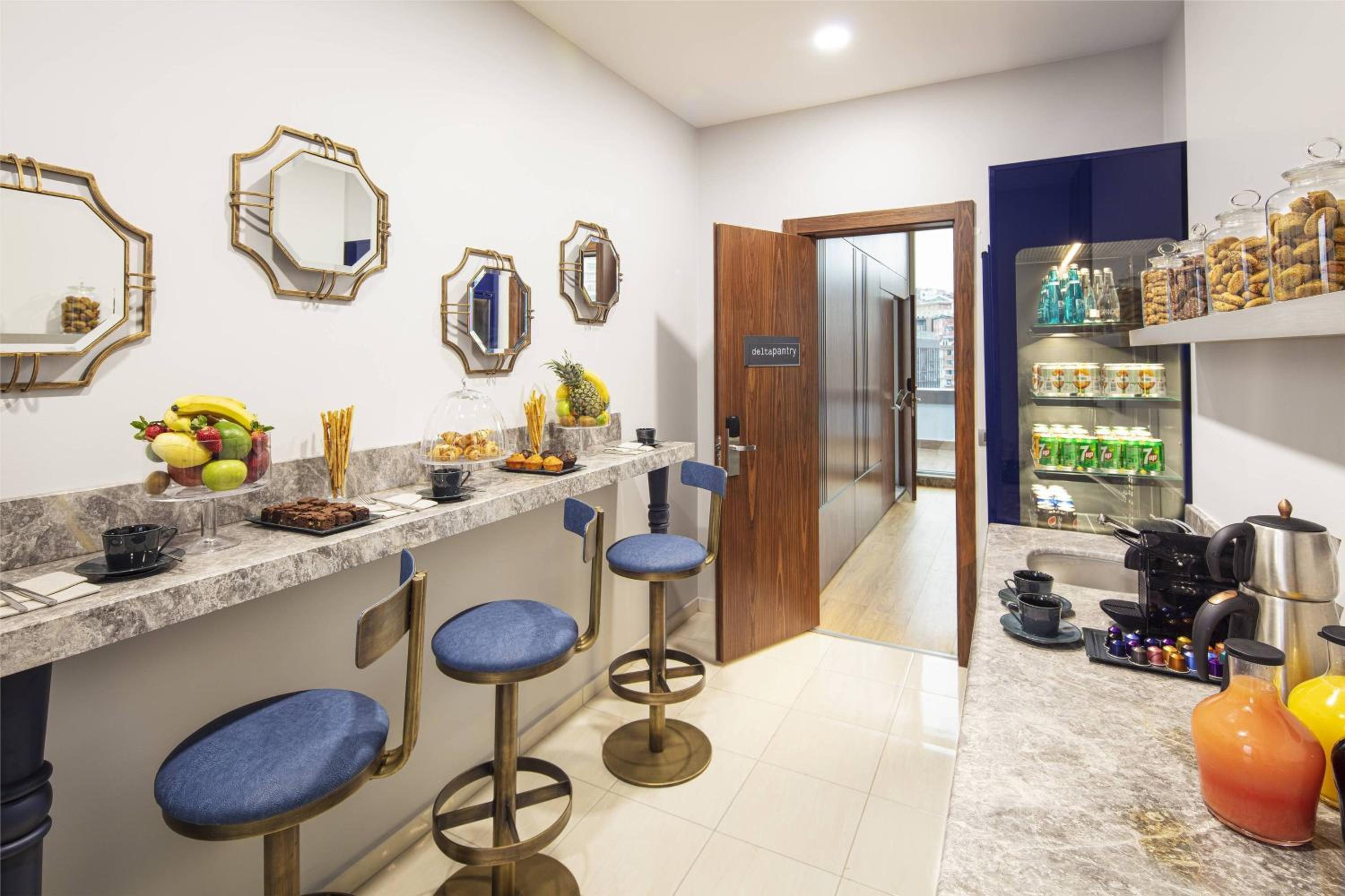 Delta Hotels by Marriott İstanbul Kağıthane - Image 67