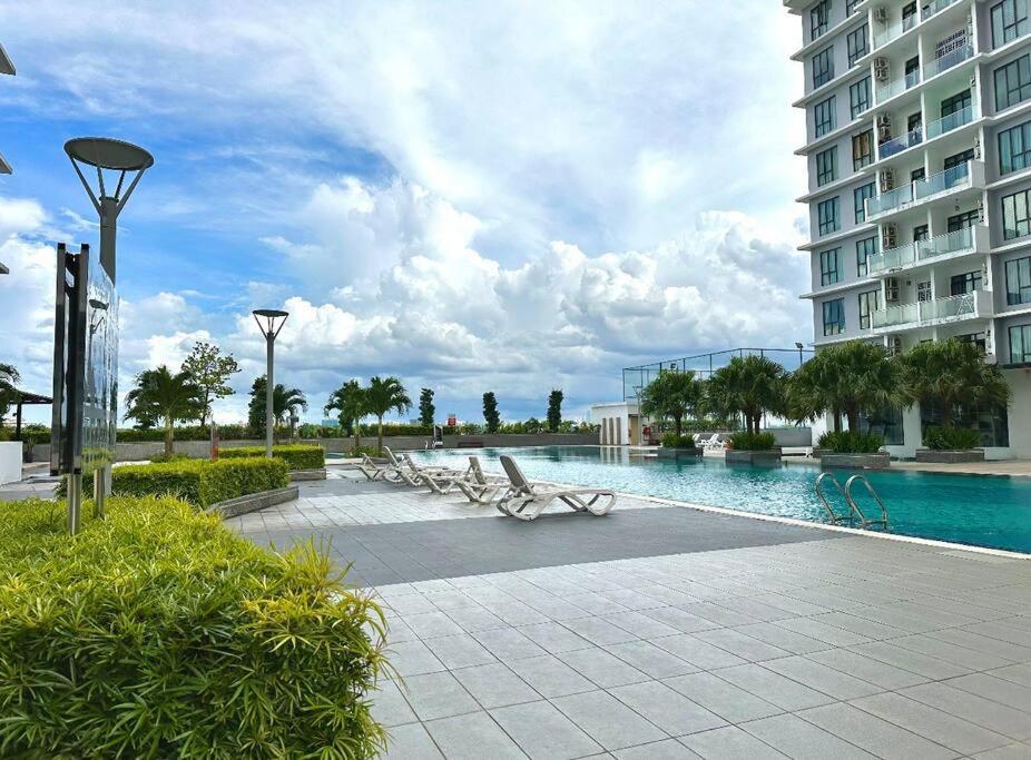 Paradigm Mall Johor Bahru The Platino 3 Bedroom