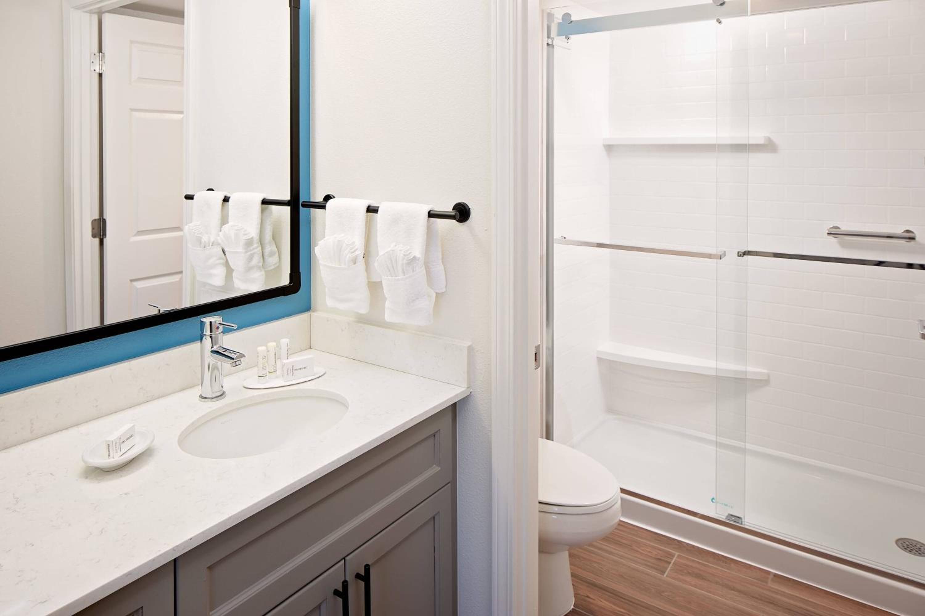 Residence Inn by Marriott Tysons - Property Image 5