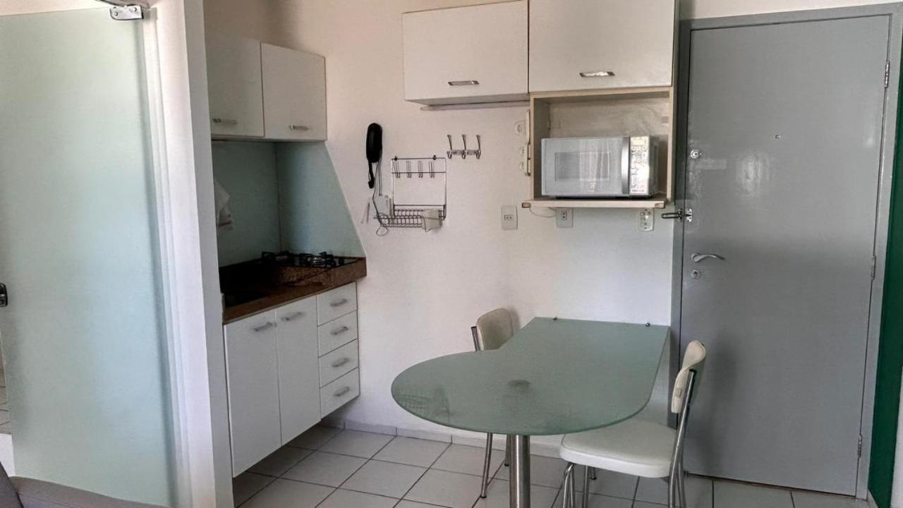 Lindo Apartamento com piscina à 100m do MAR