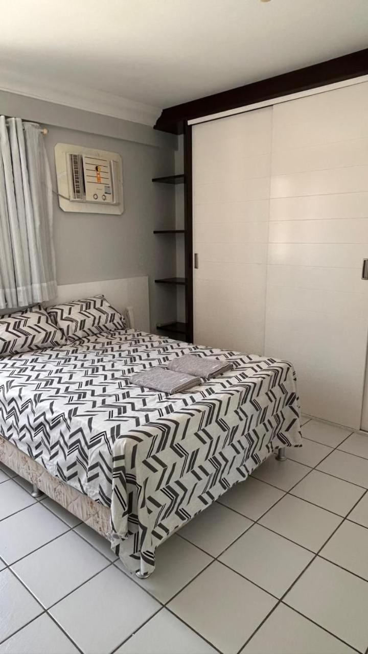 Lindo Apartamento com piscina à 100m do MAR