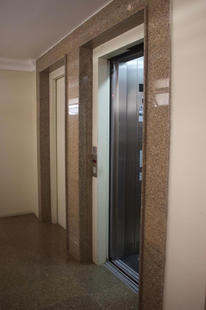 Lindo Apartamento com piscina à 100m do MAR