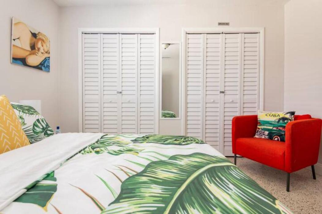 Sleeps 8, Havana Nights in Miami