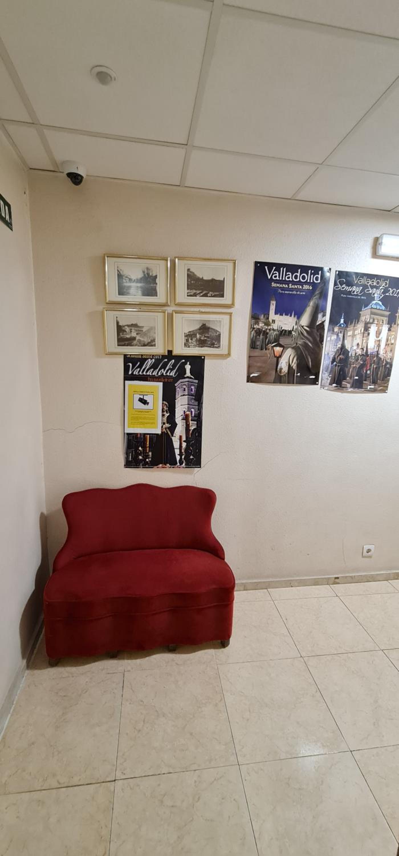 Hostal Ramón y Cajal