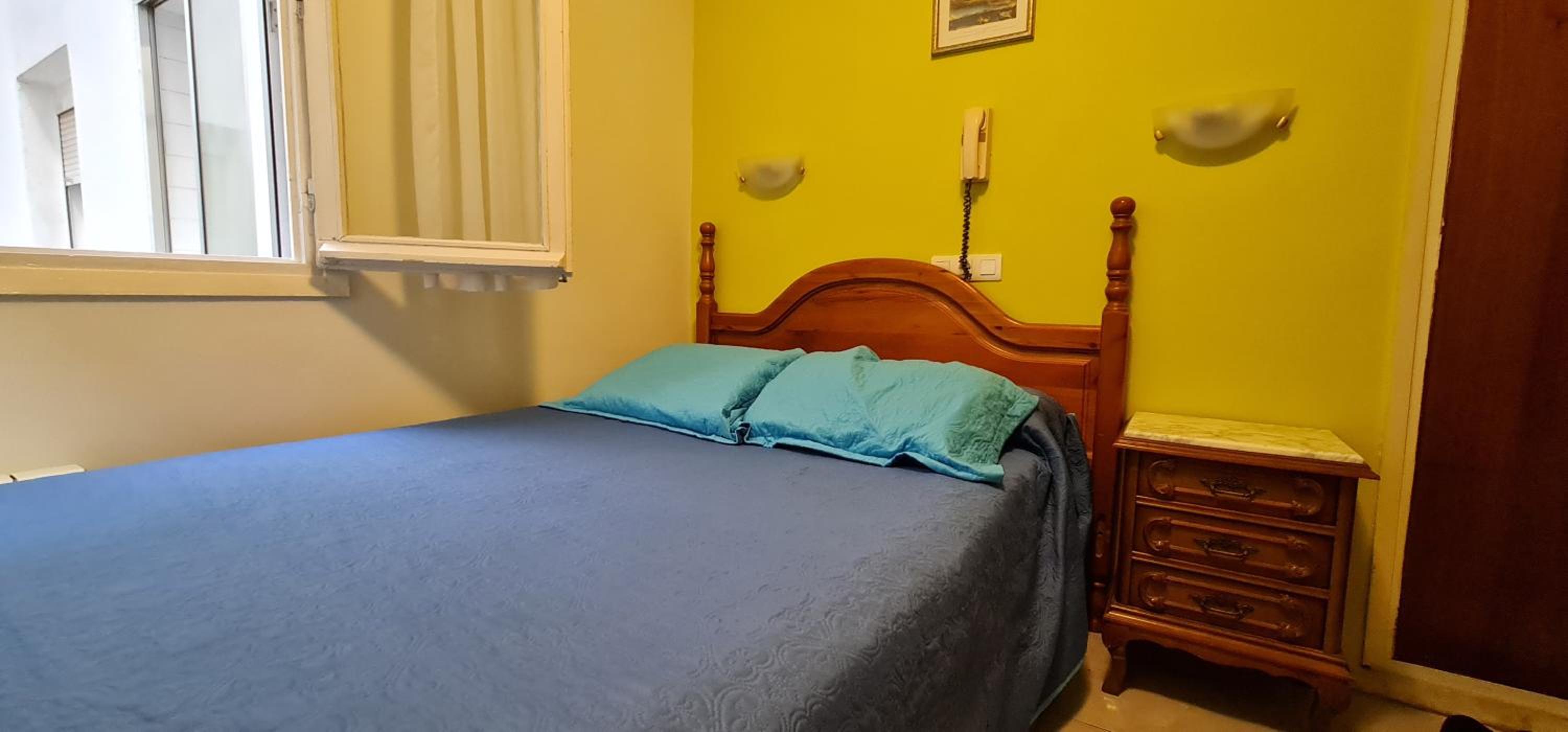 Hostal Ramón y Cajal