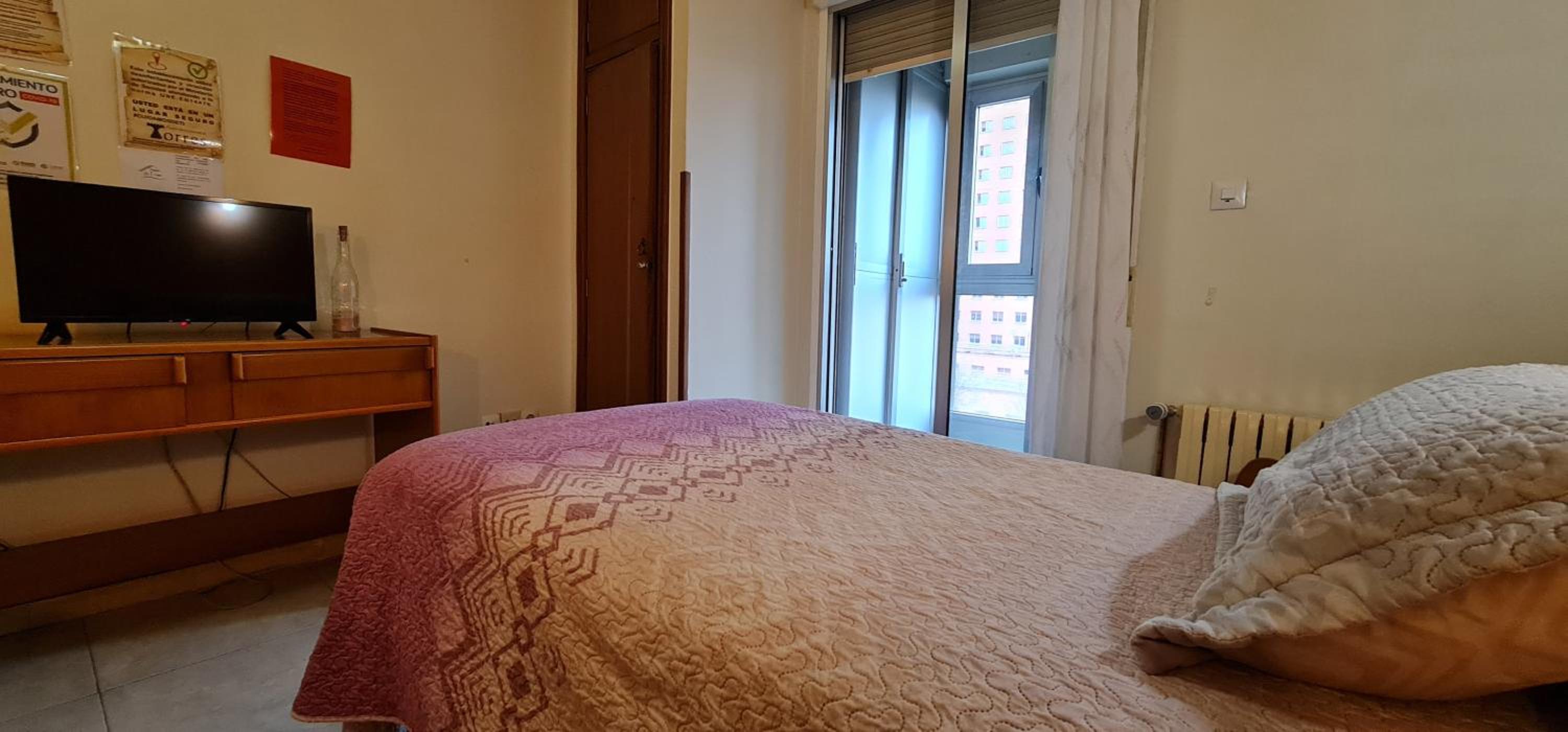 Hostal Ramón y Cajal