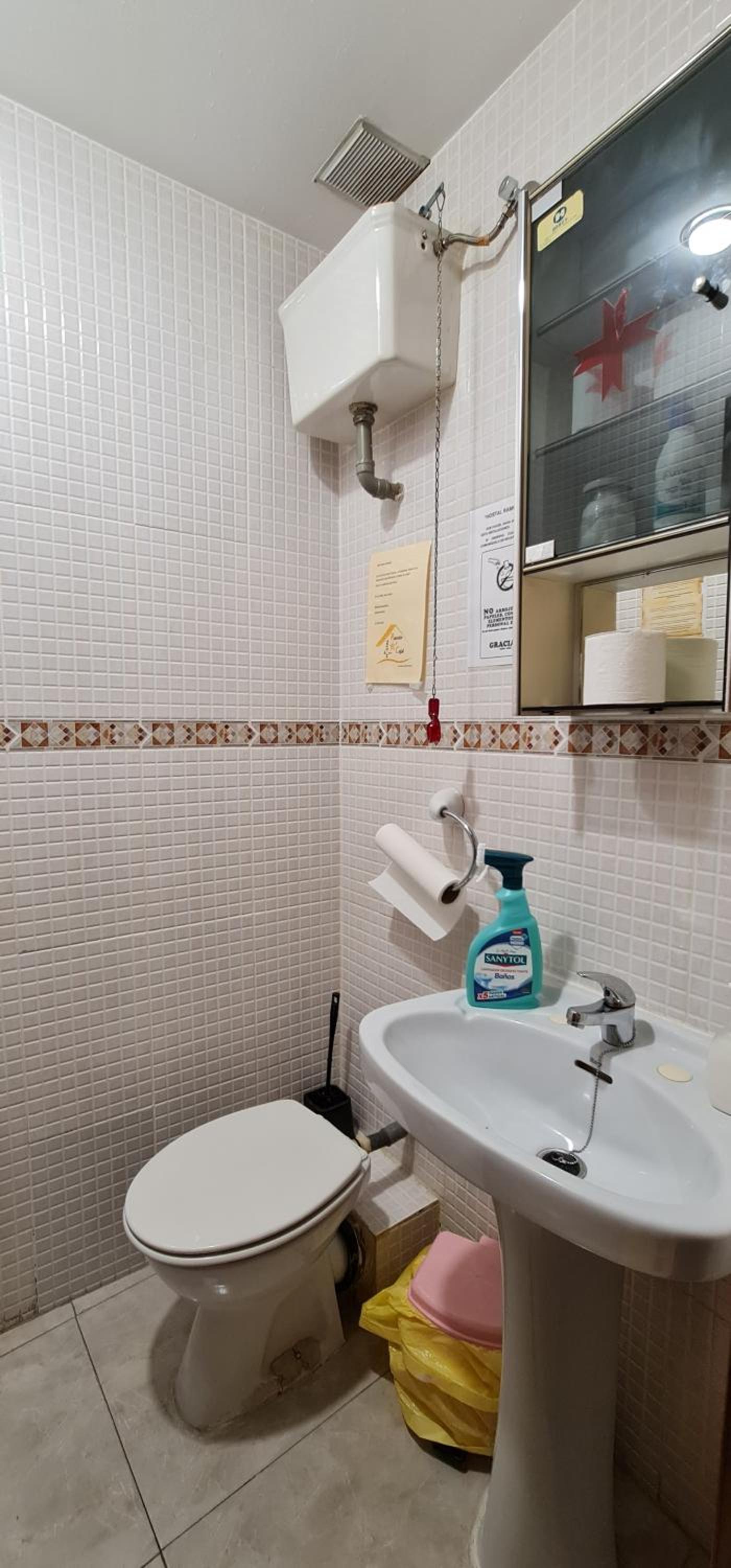 Hostal Ramón y Cajal