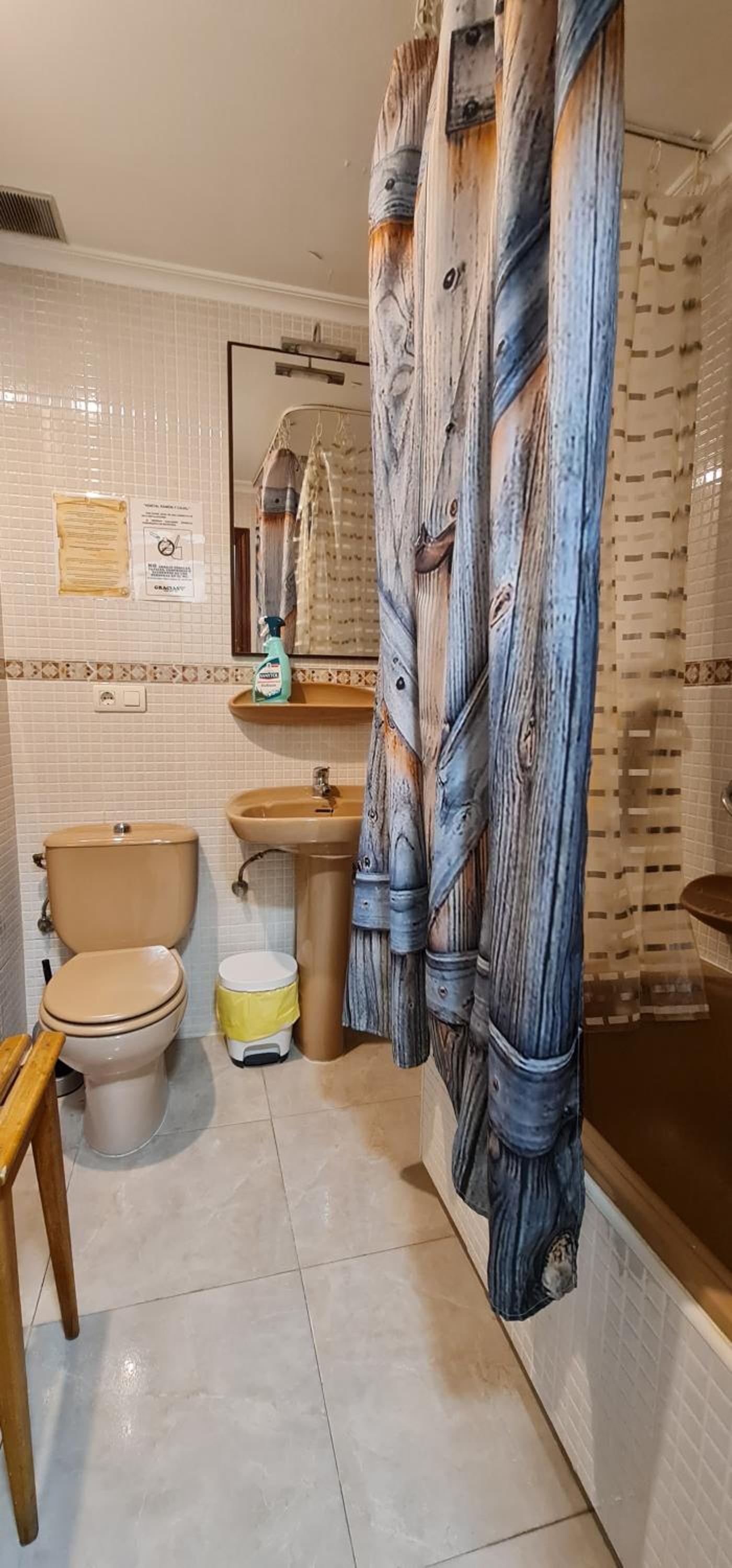 Hostal Ramón y Cajal