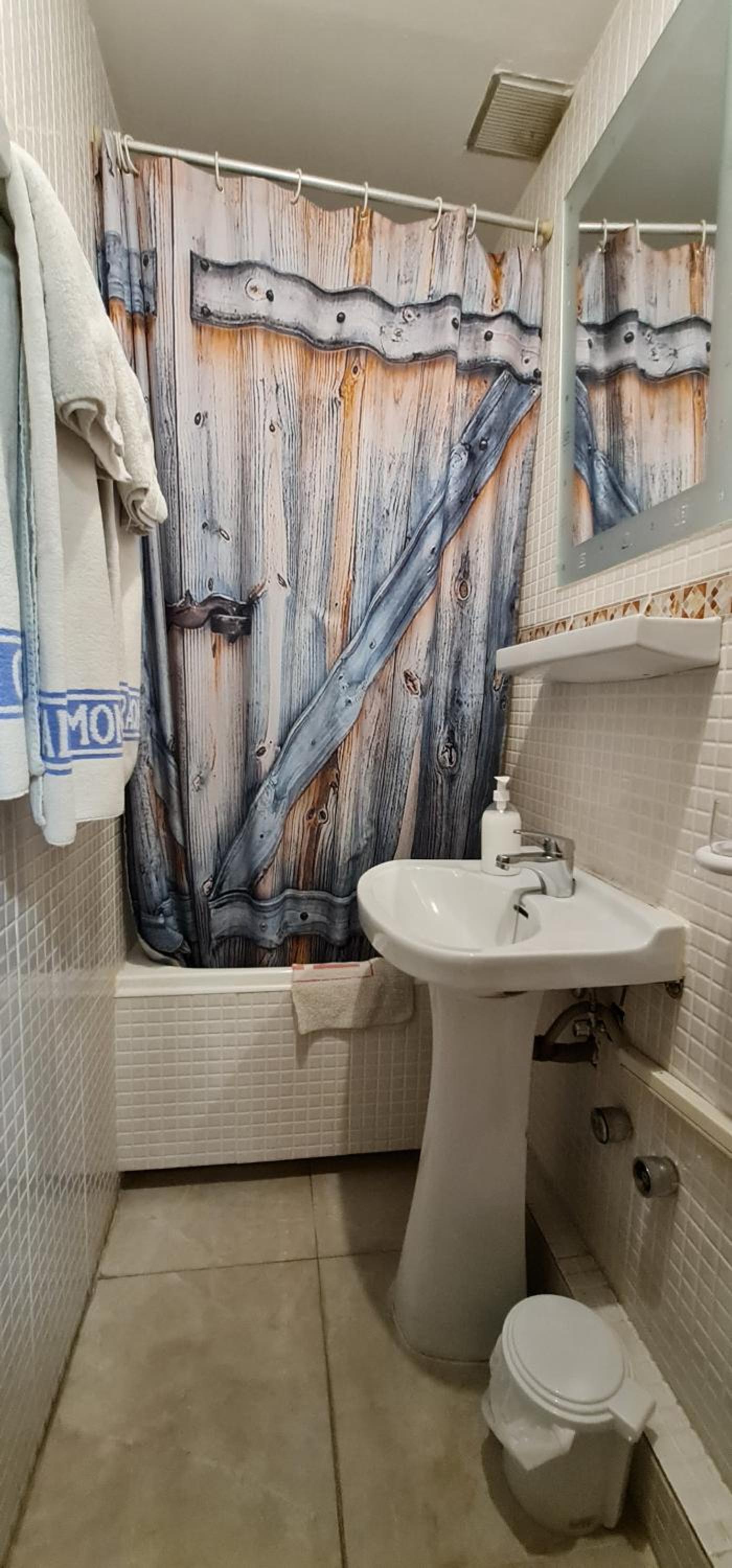 Hostal Ramón y Cajal