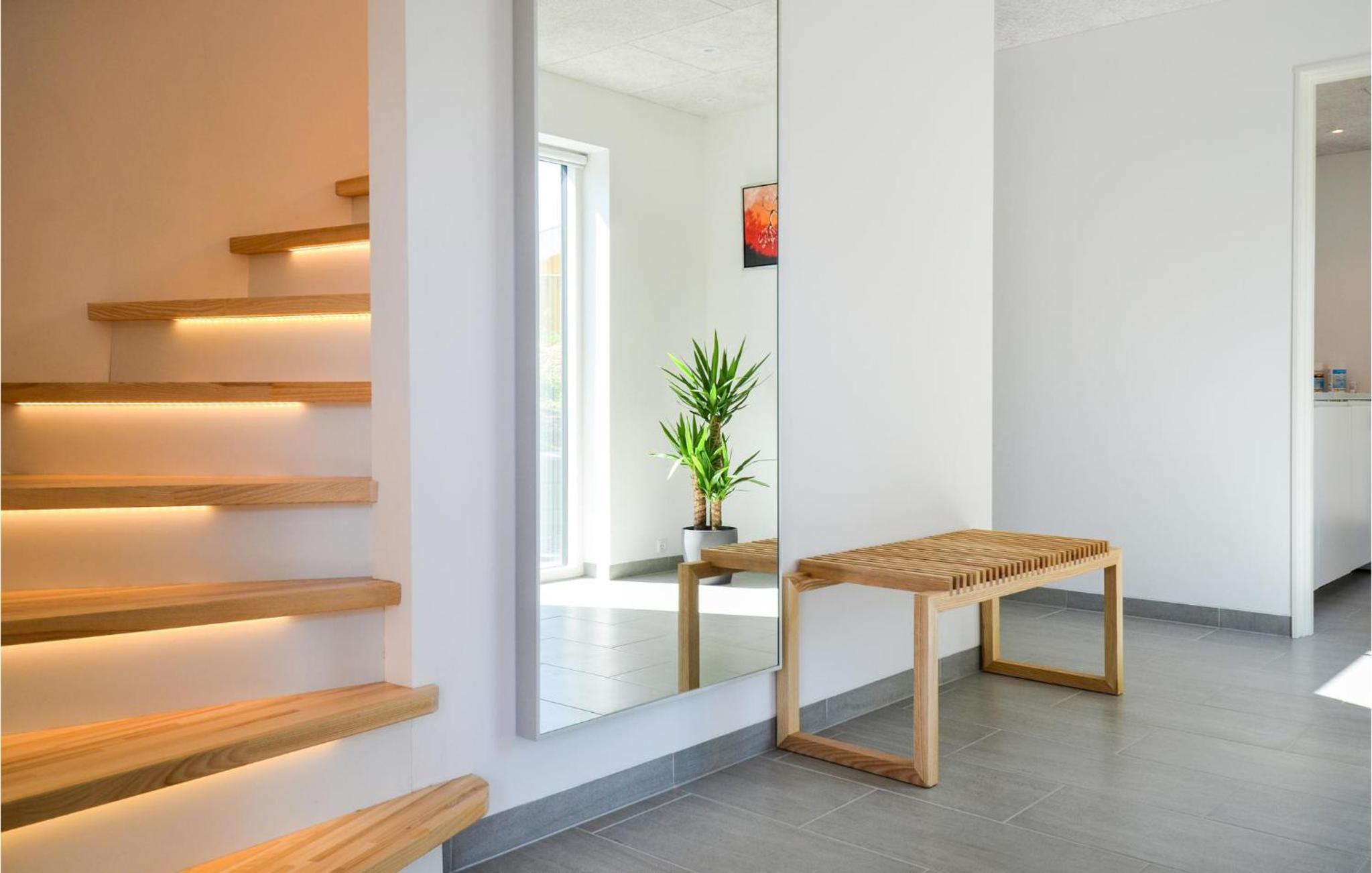 Gorgeous Home In Ebeltoft With Kitchen