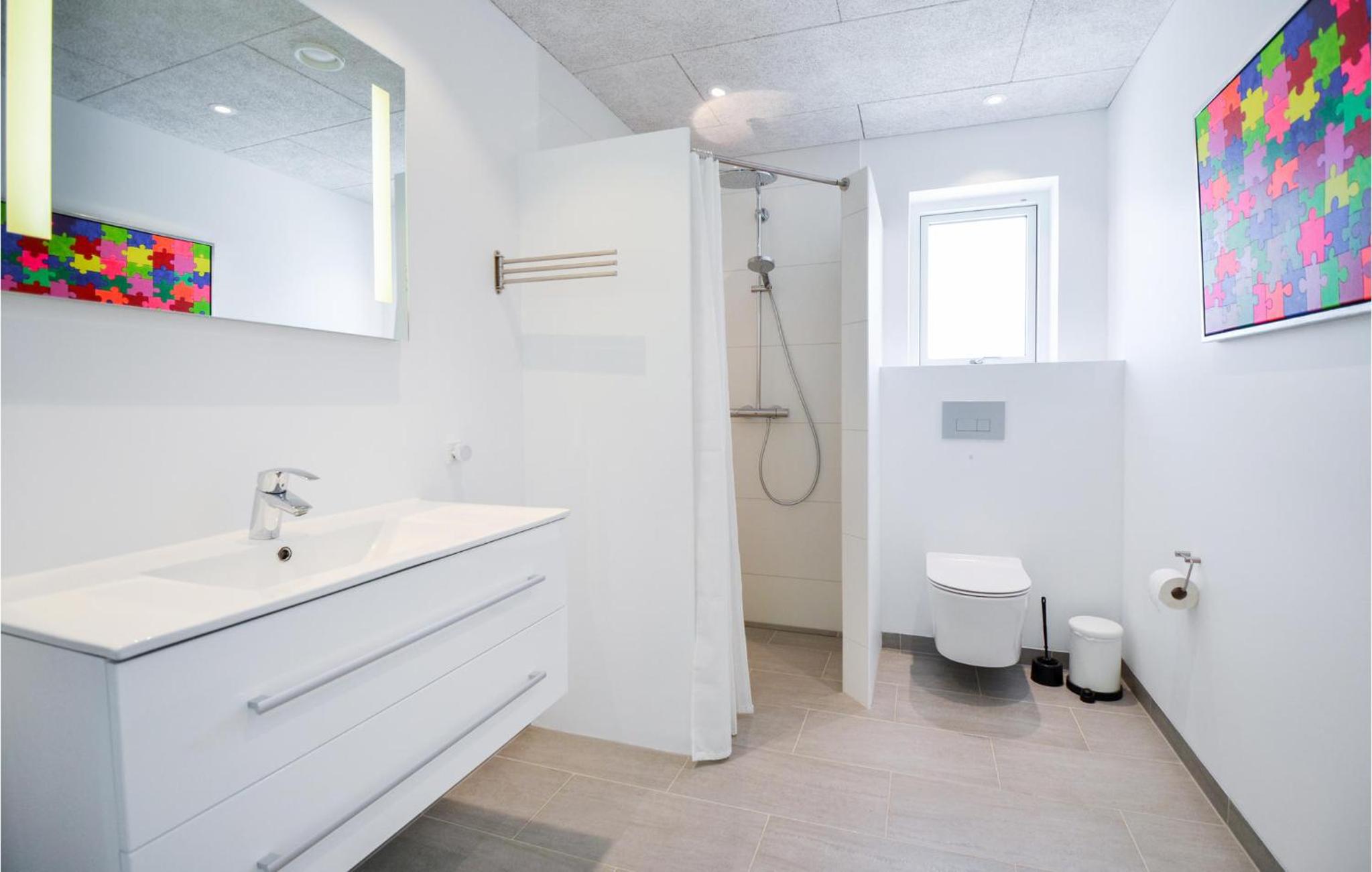 Gorgeous Home In Ebeltoft With Kitchen